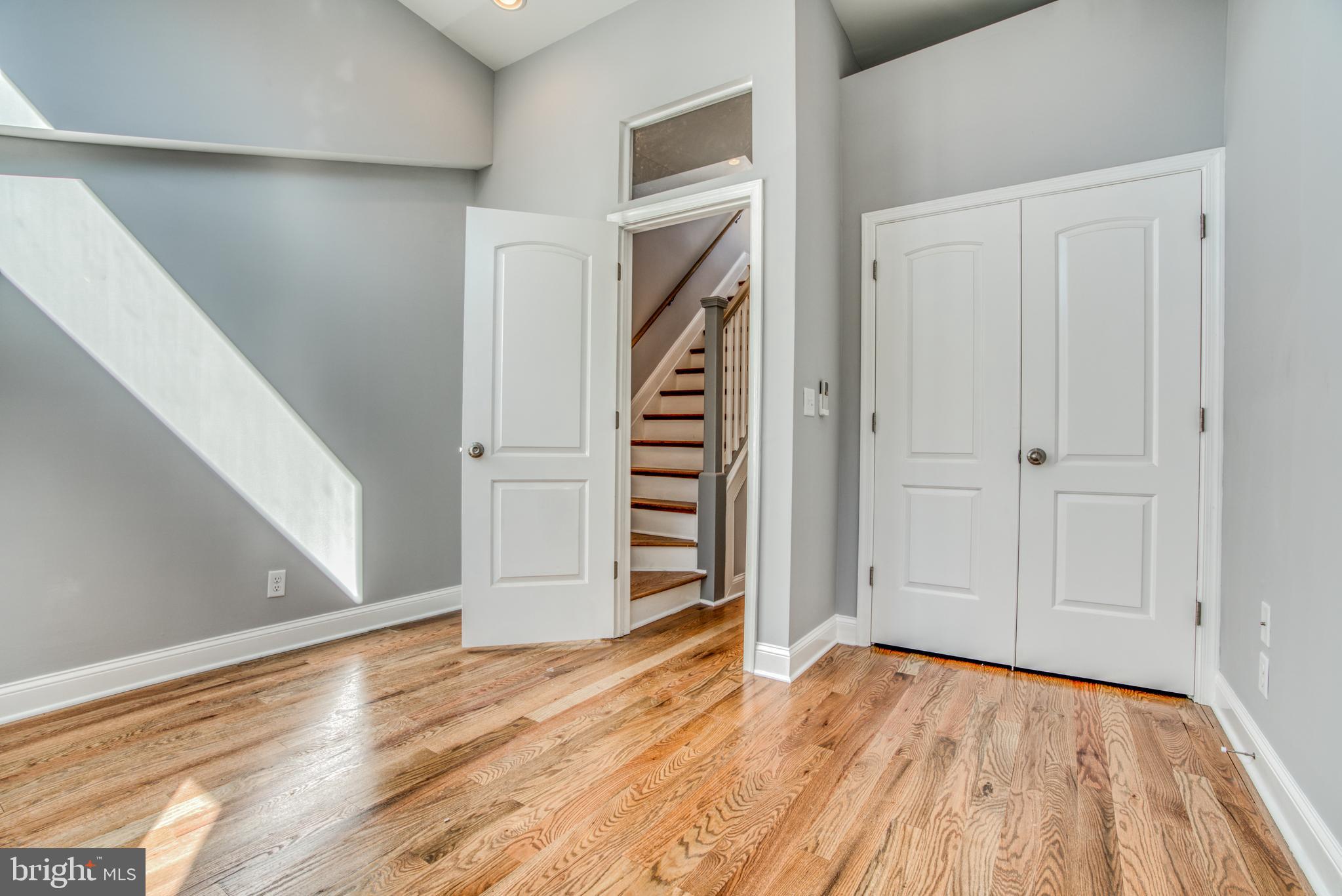 BUTCHER'S HILL - Residential