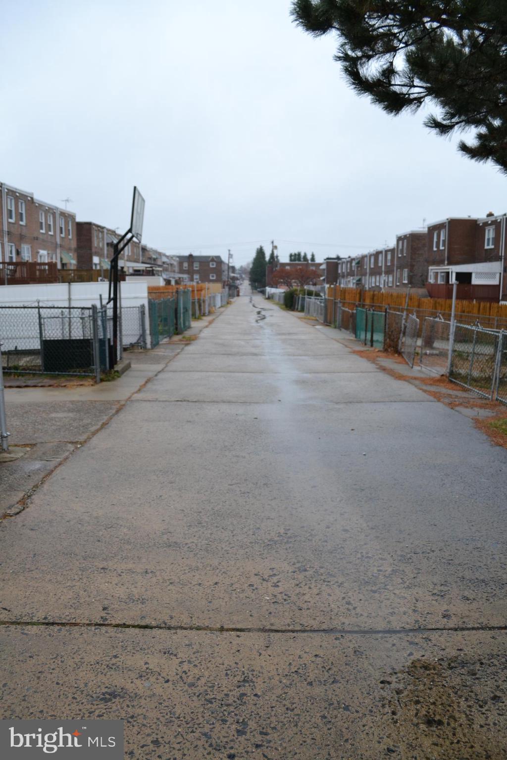 MAYFAIR (WEST) - Residential