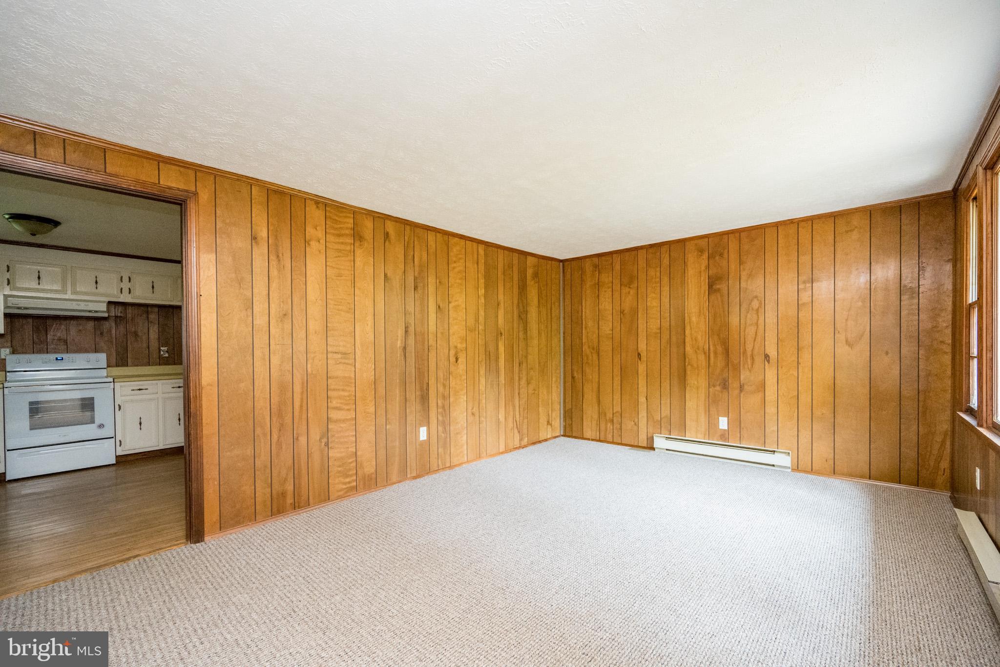 422 UNDERWOOD ROAD
