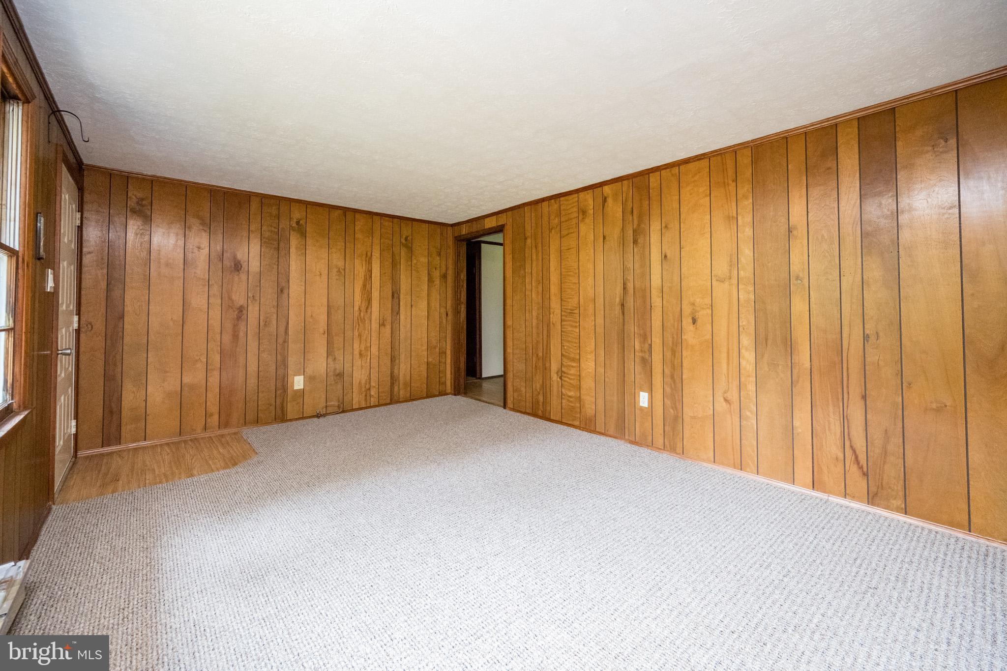 422 UNDERWOOD ROAD