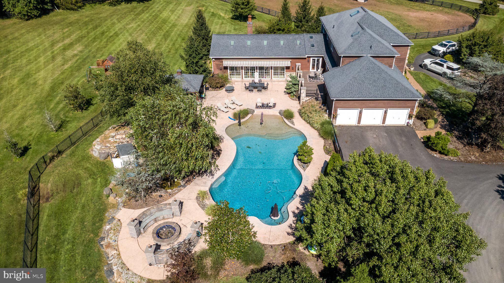 102 MIDDLE CREEK ROAD