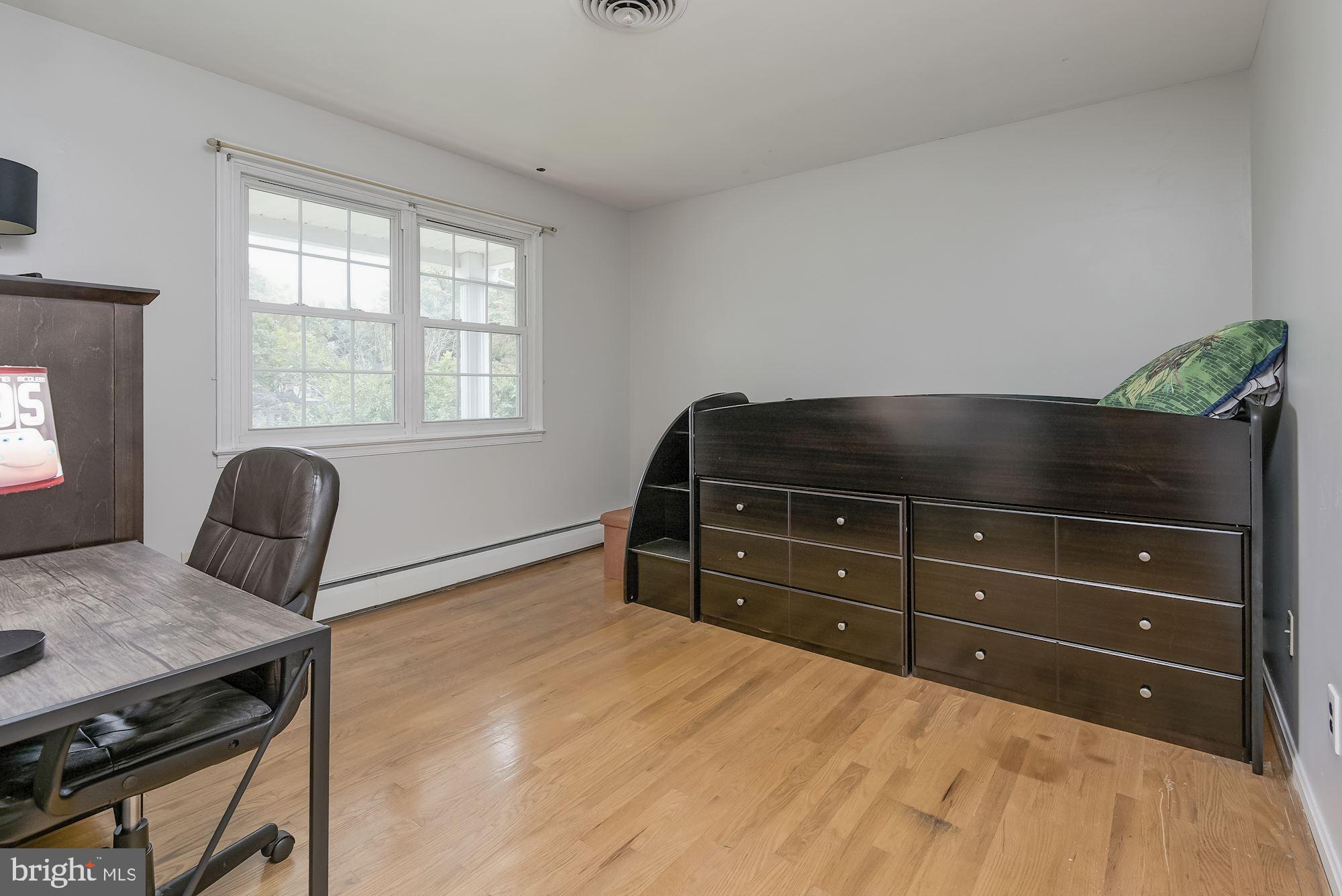 VALLEY MEDE - Residential