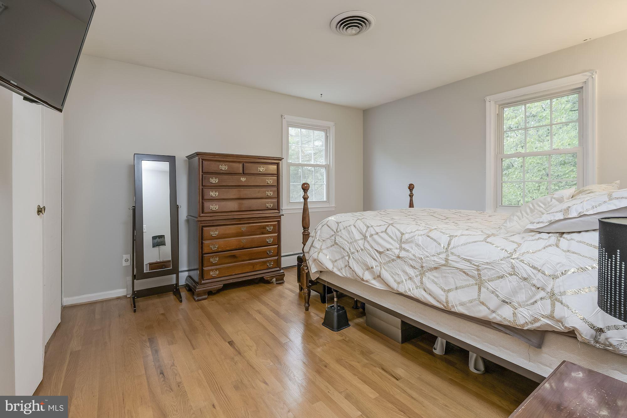 VALLEY MEDE - Residential