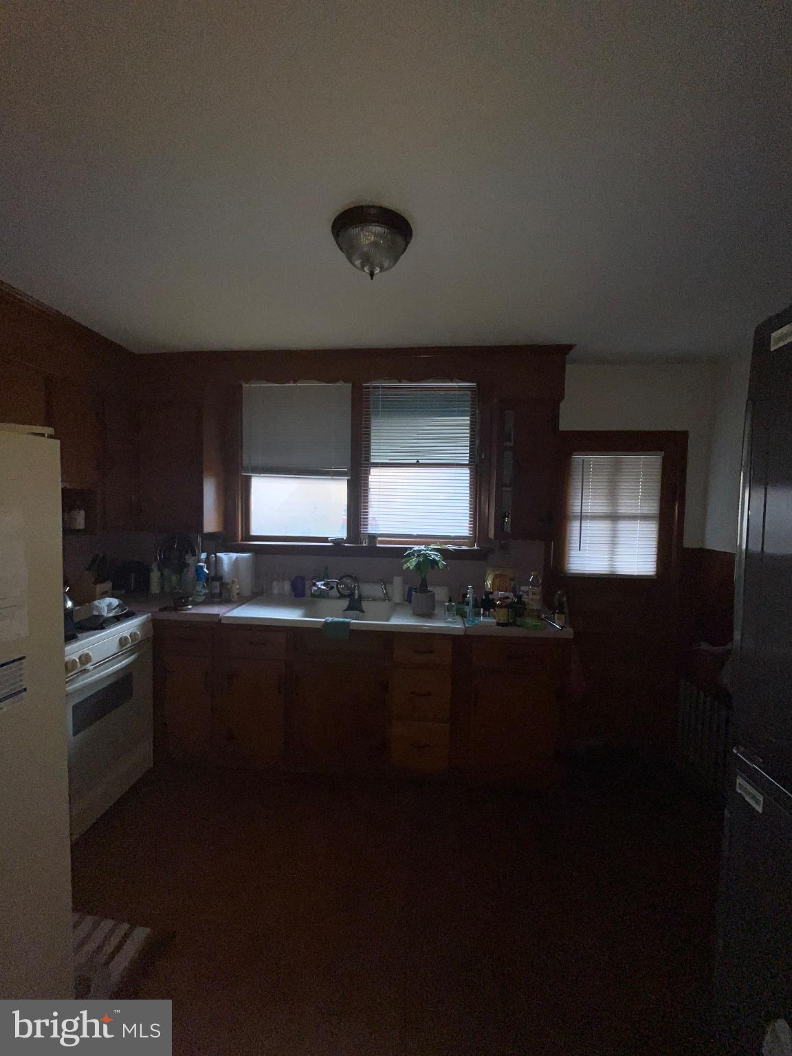 1224 N ST BERNARD STREET