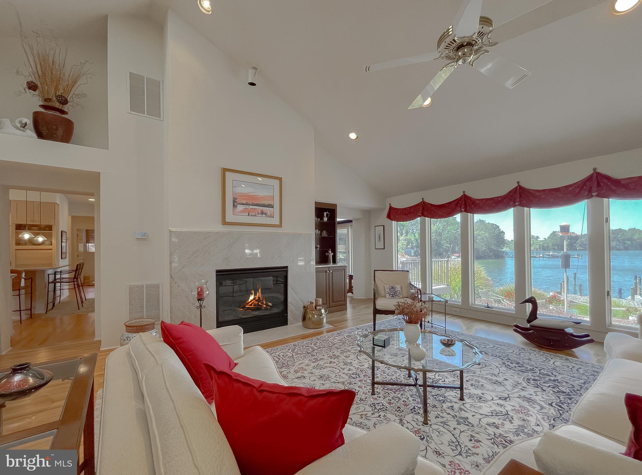 DRUM POINT - Residential