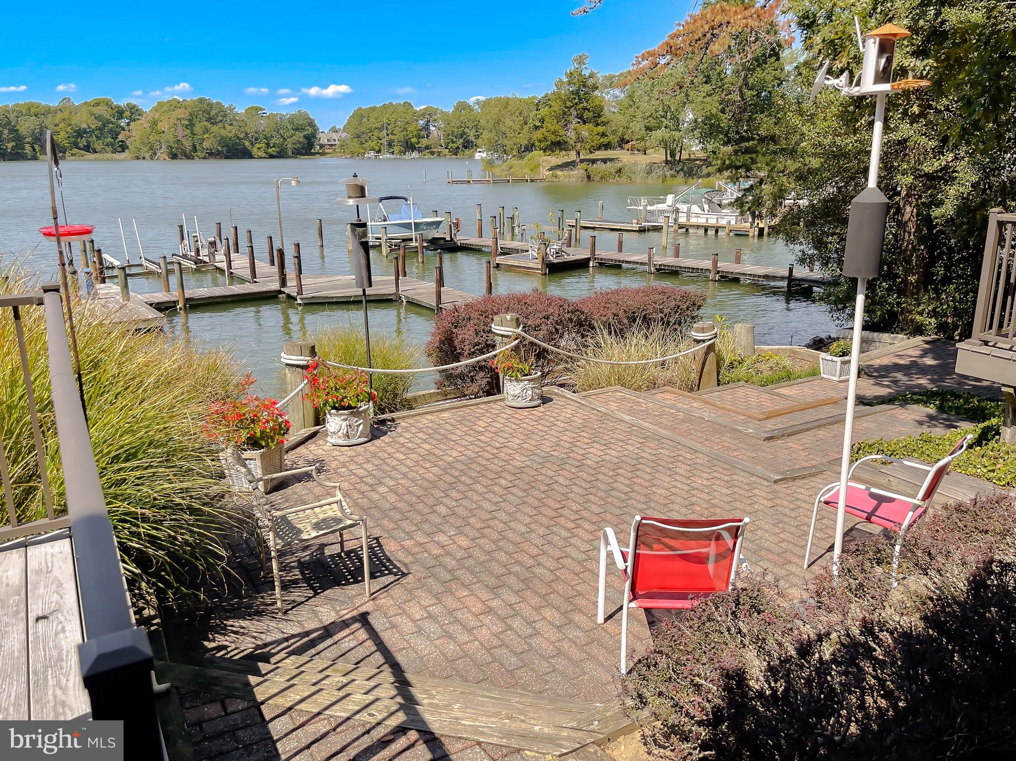 DRUM POINT - Residential