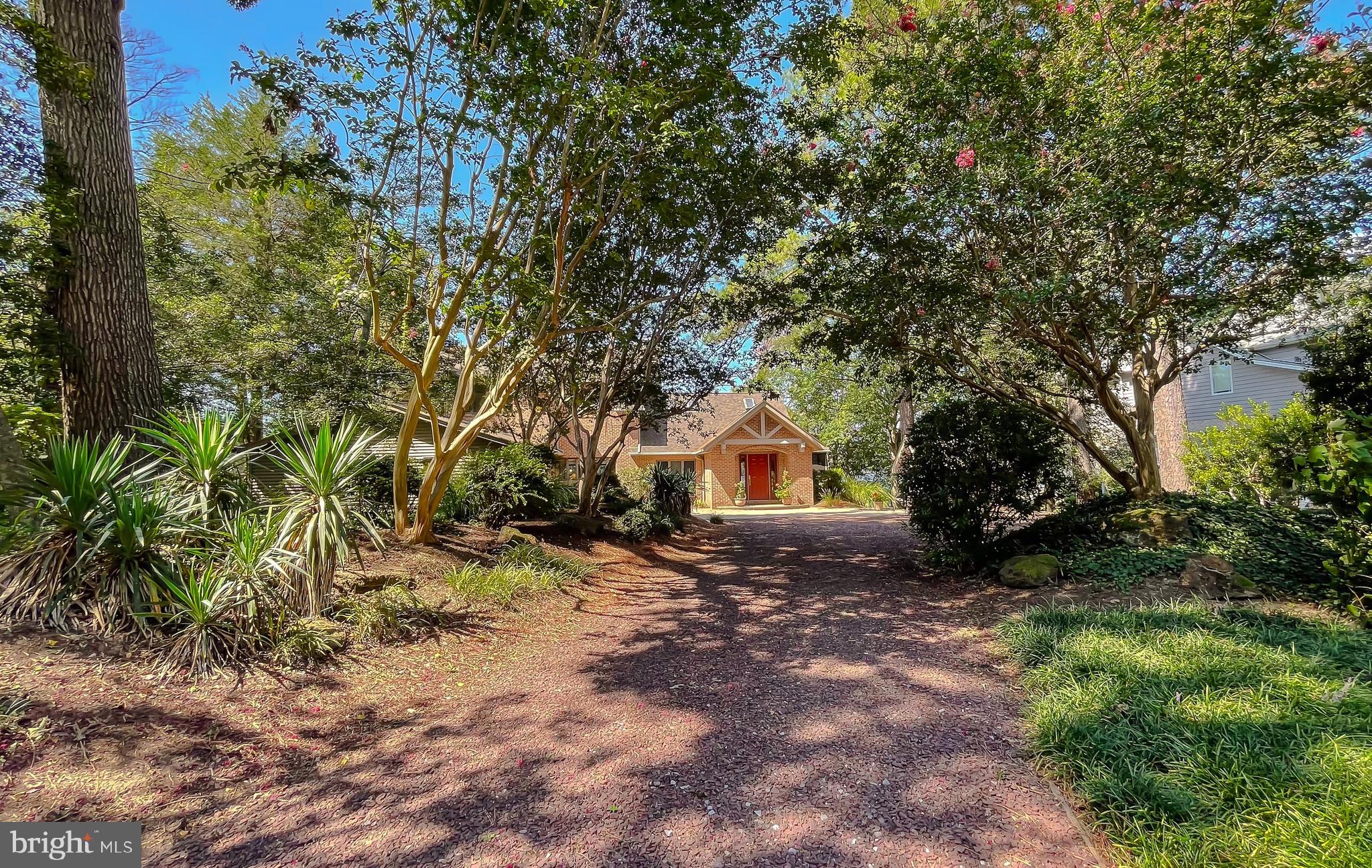 DRUM POINT - Residential