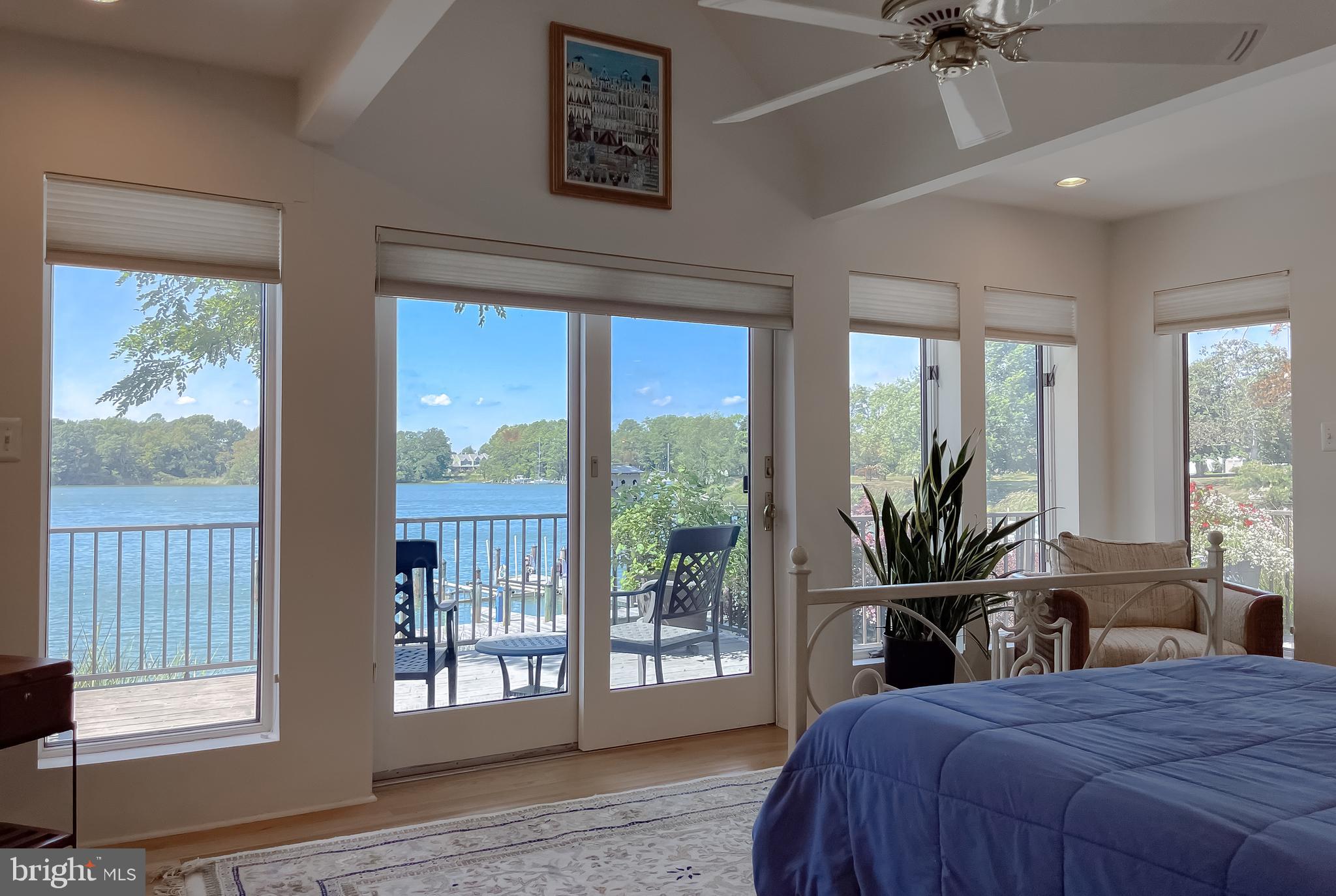 DRUM POINT - Residential