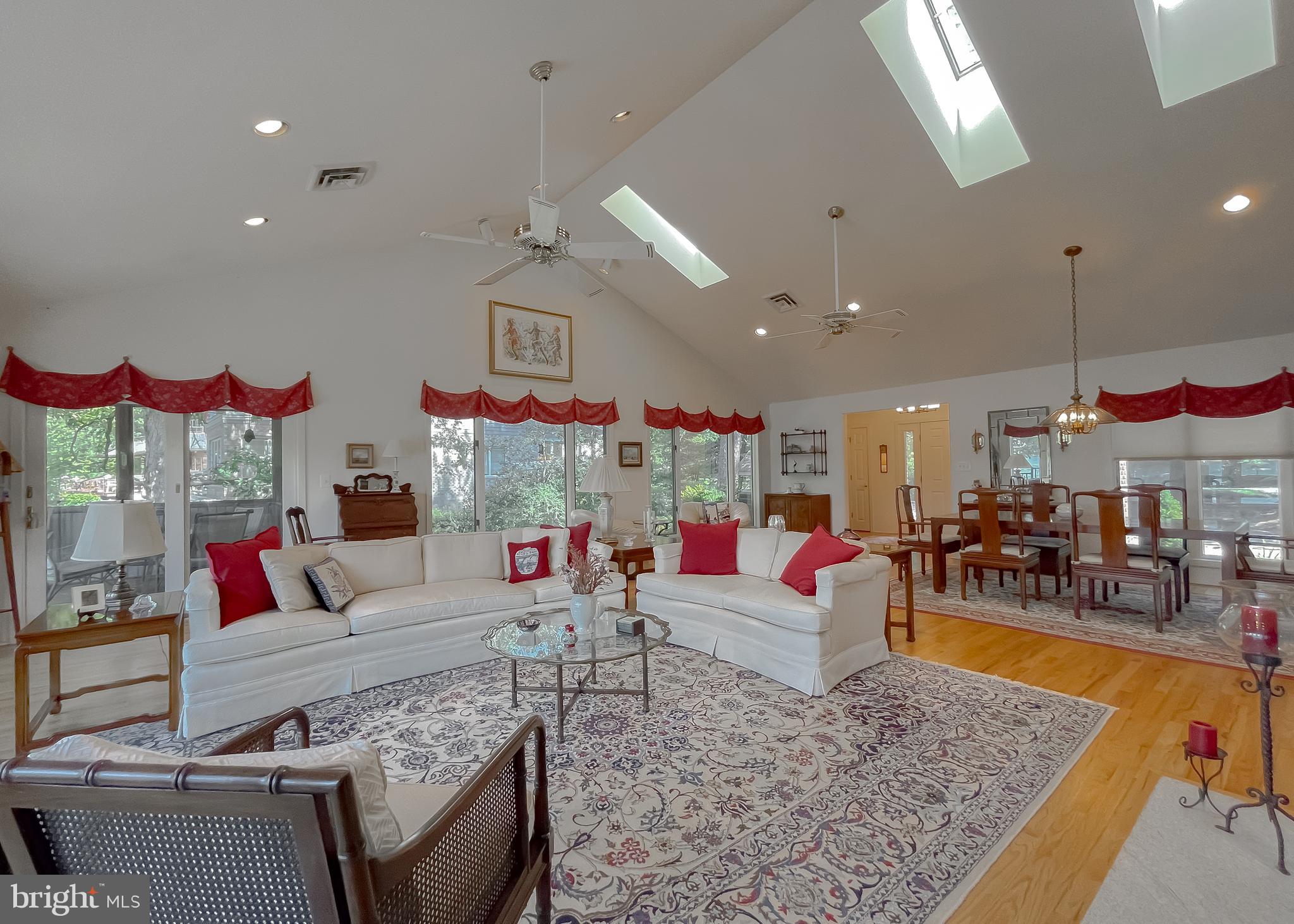 DRUM POINT - Residential