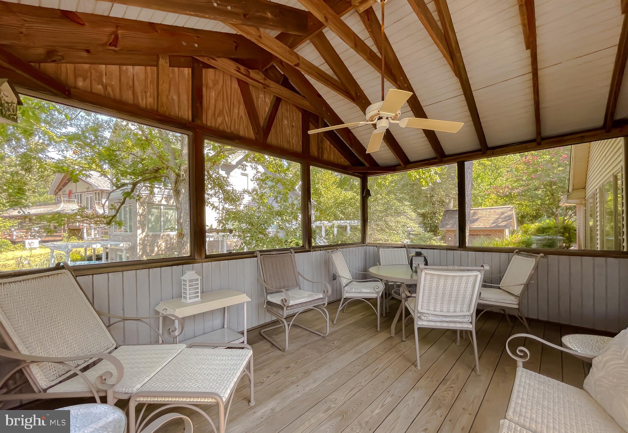 DRUM POINT - Residential