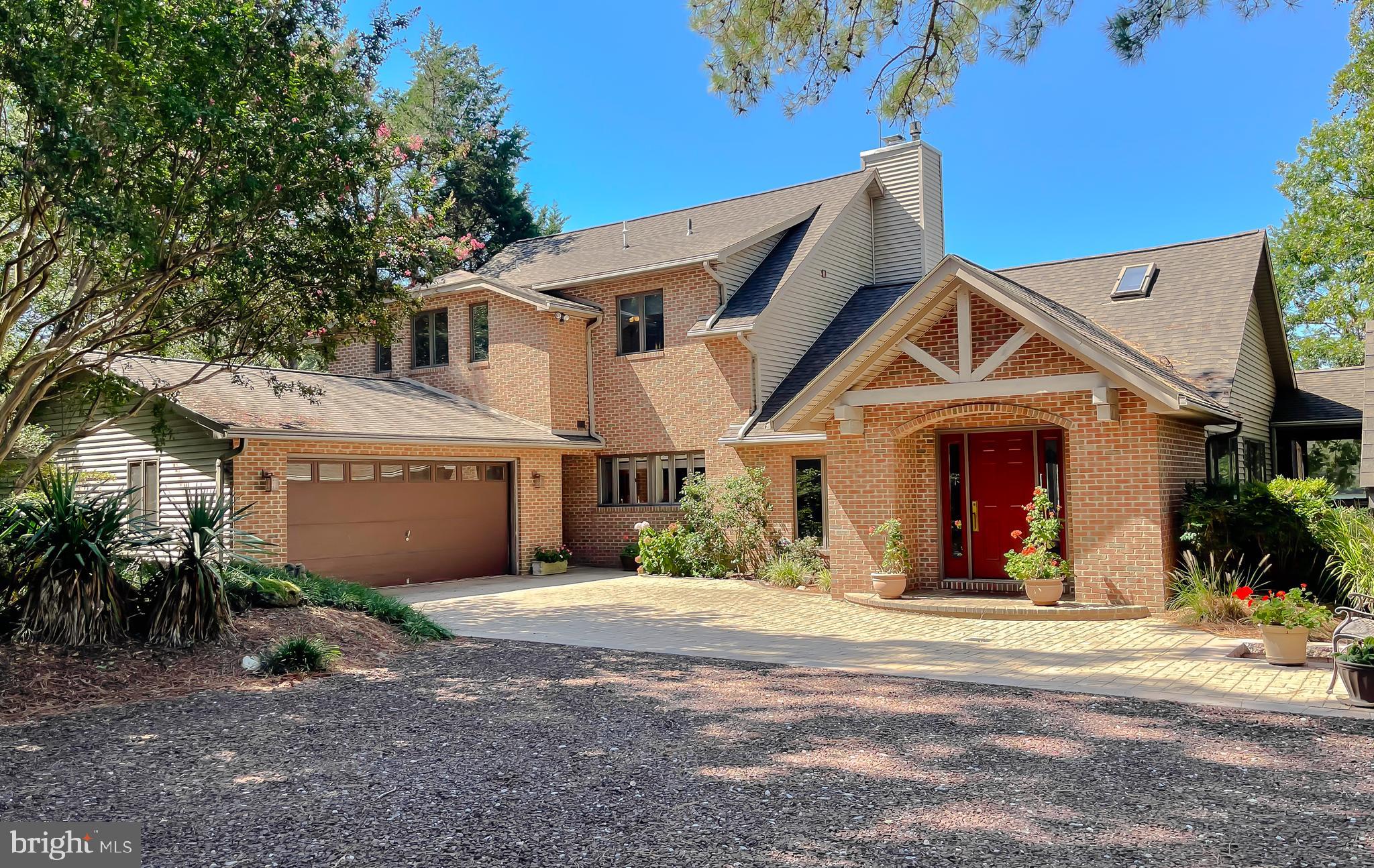 DRUM POINT - Residential