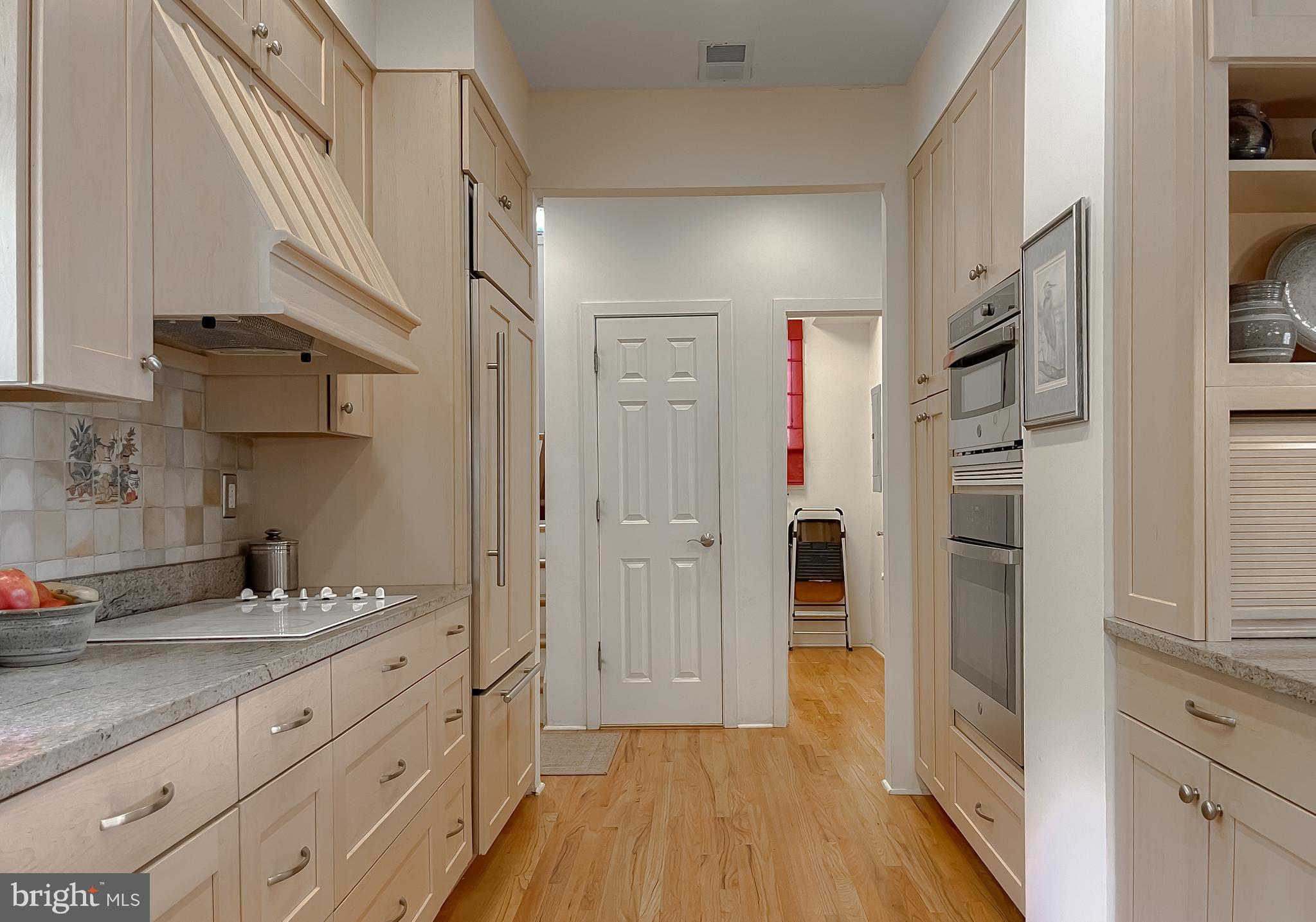 DRUM POINT - Residential