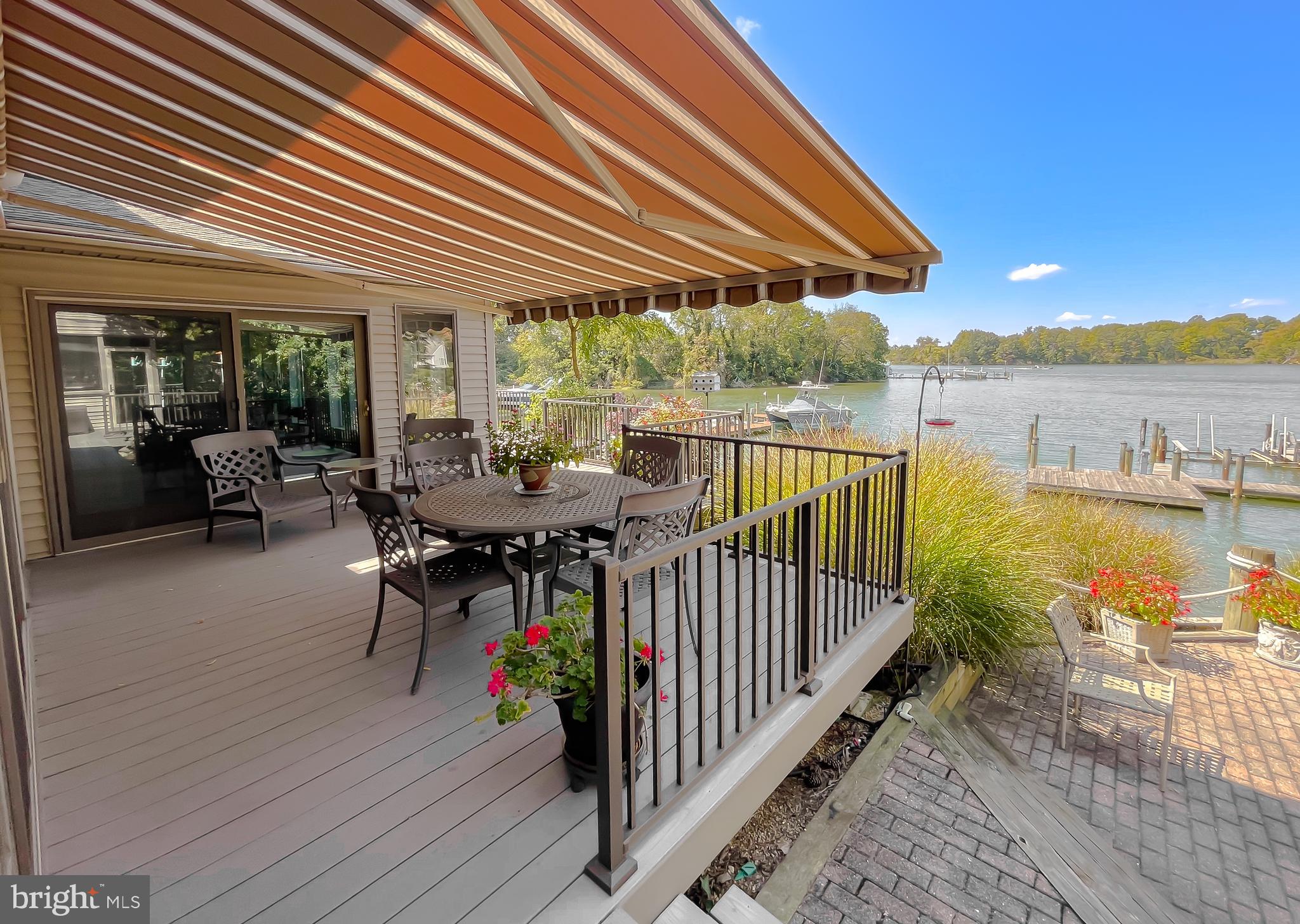 DRUM POINT - Residential