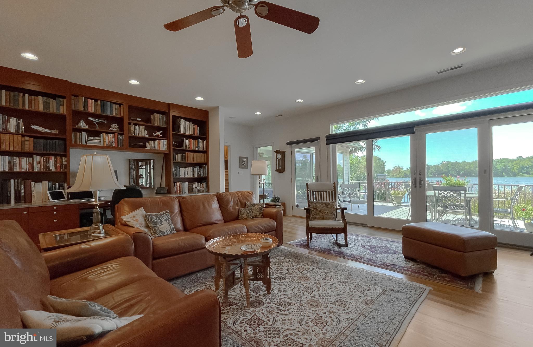 DRUM POINT - Residential