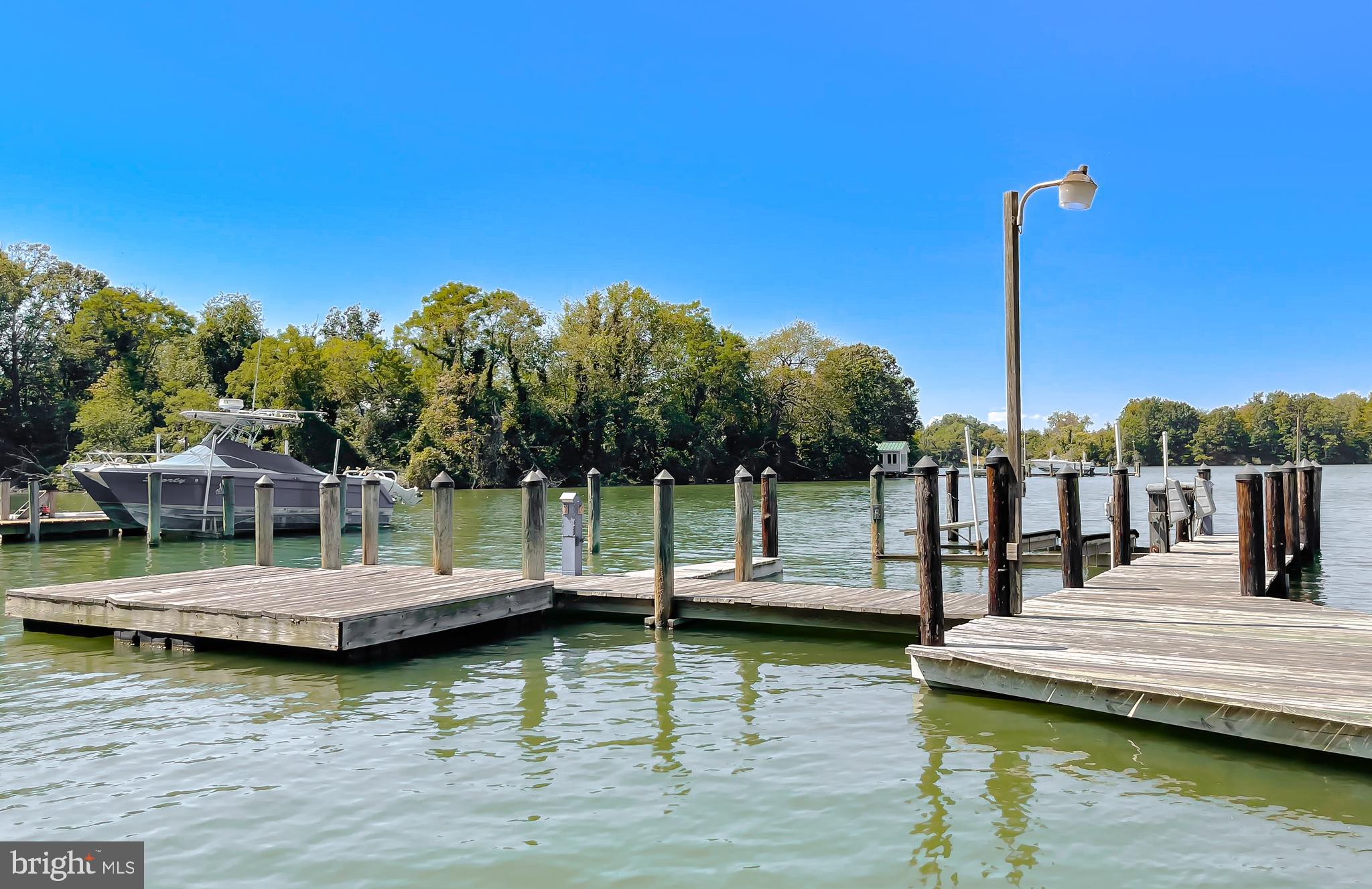 DRUM POINT - Residential