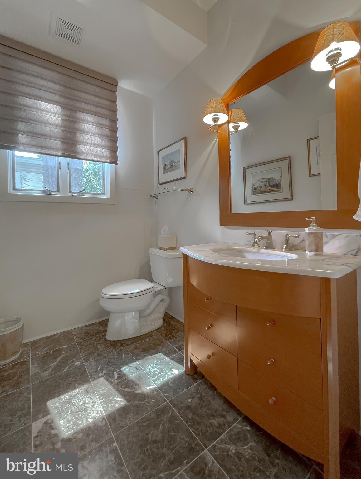 DRUM POINT - Residential