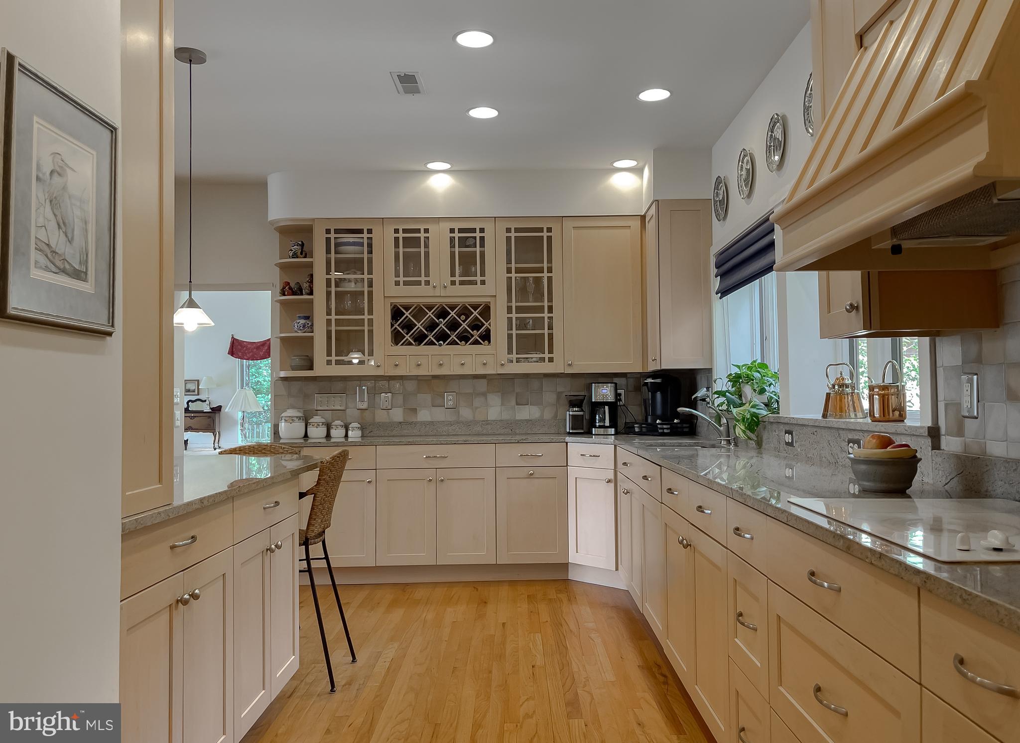 DRUM POINT - Residential