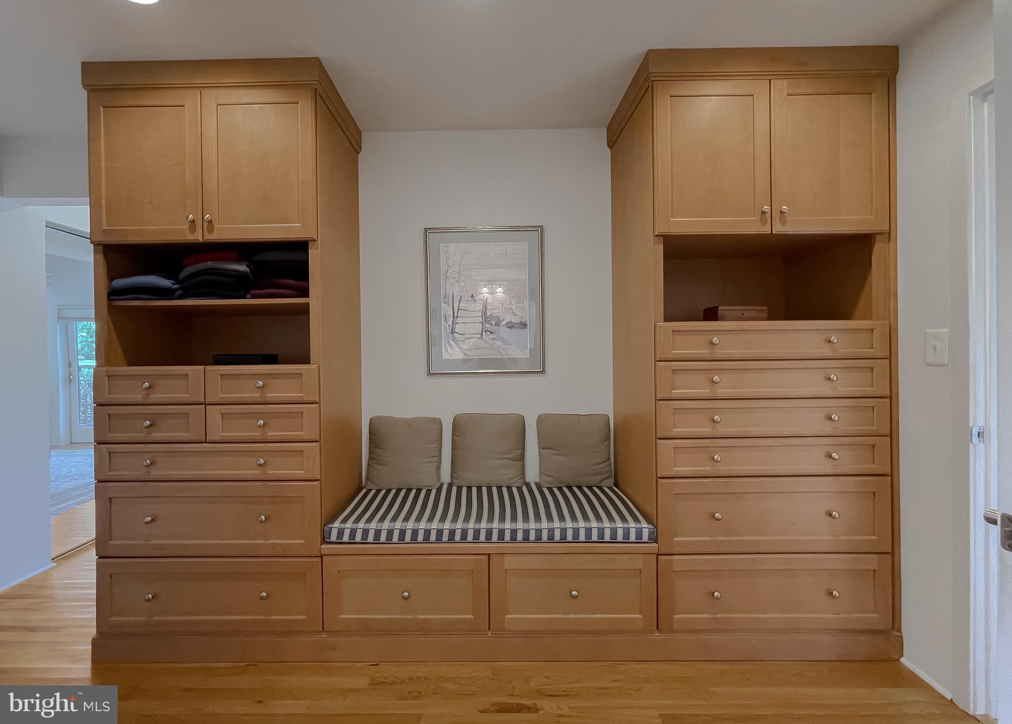 DRUM POINT - Residential