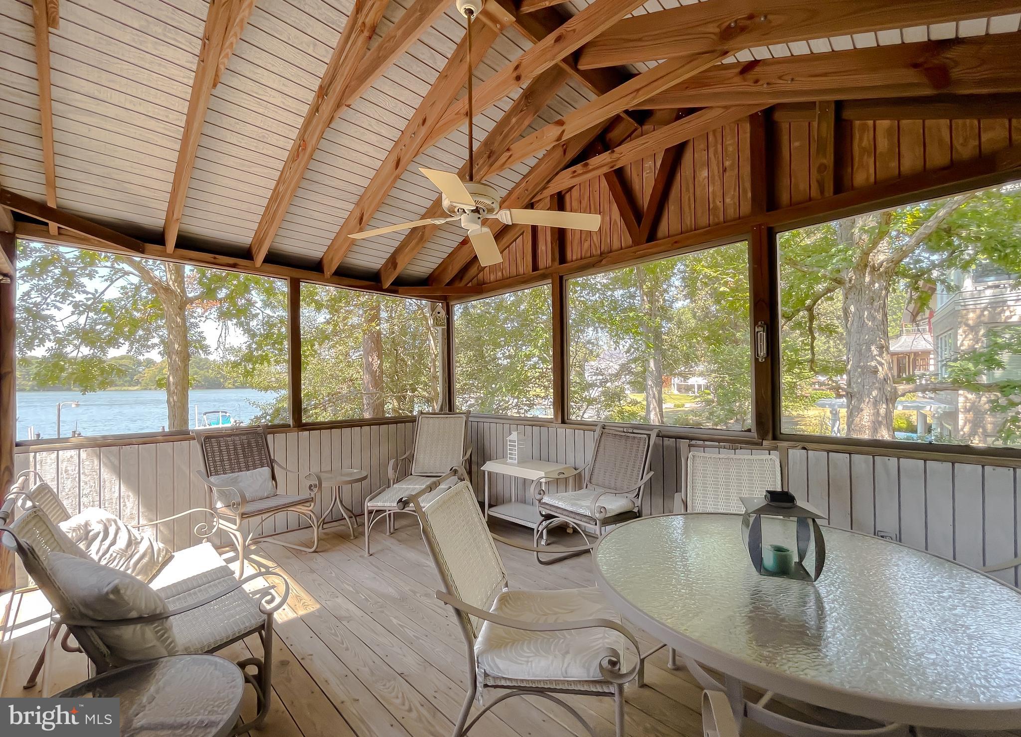 DRUM POINT - Residential