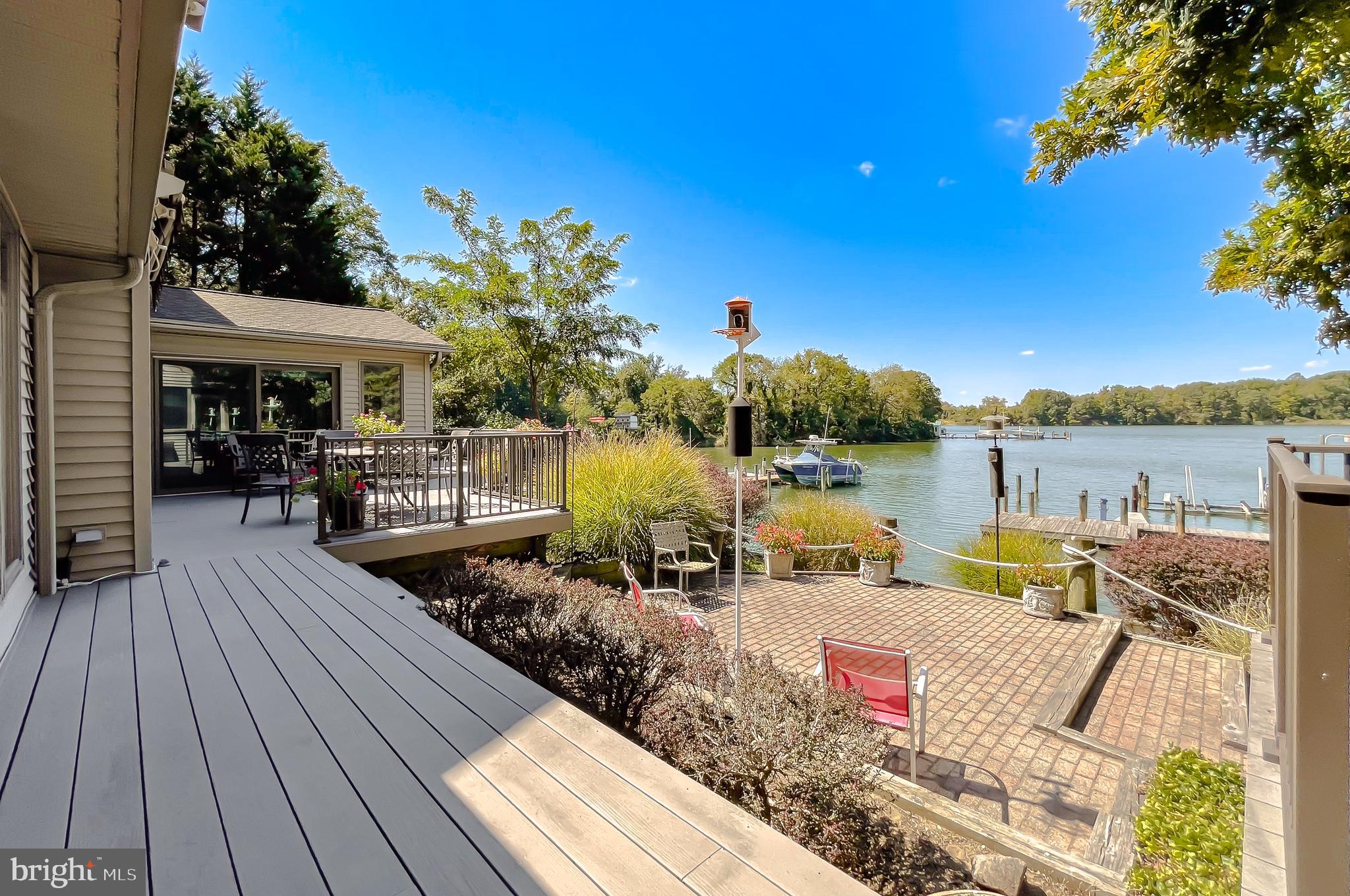 DRUM POINT - Residential