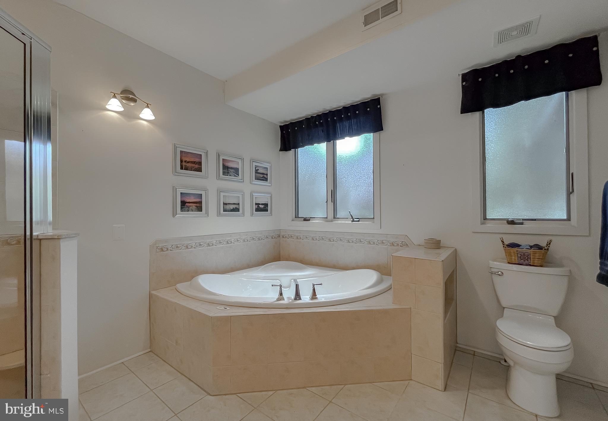 DRUM POINT - Residential