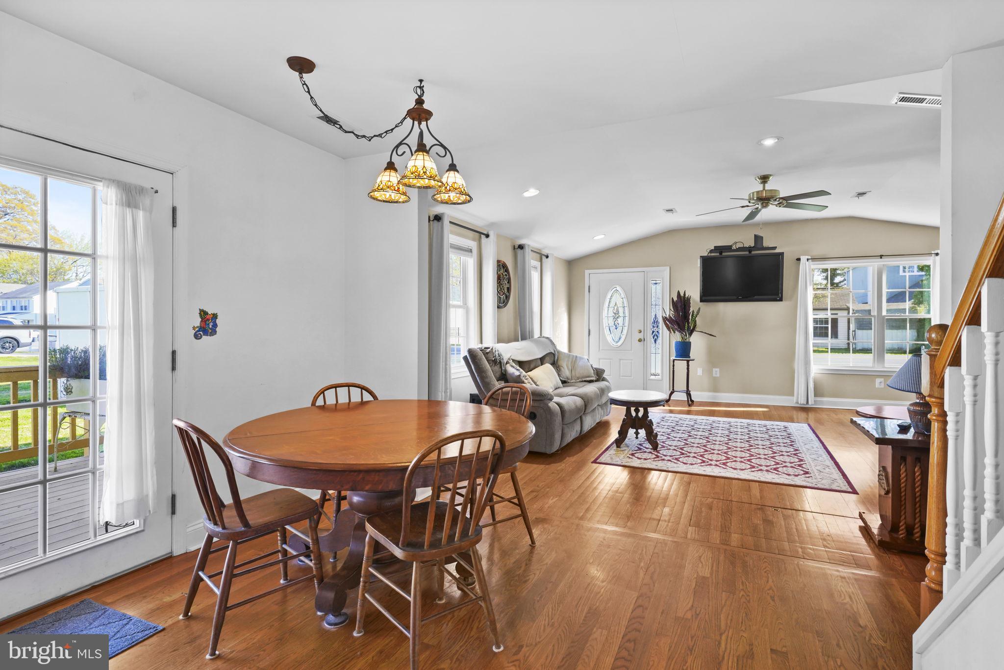 NORTH CHESAPEAKE BEACH - Residential