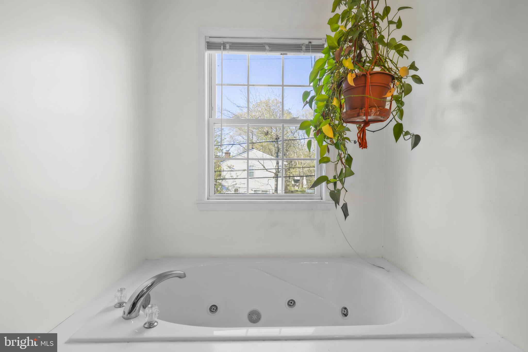 NORTH CHESAPEAKE BEACH - Residential