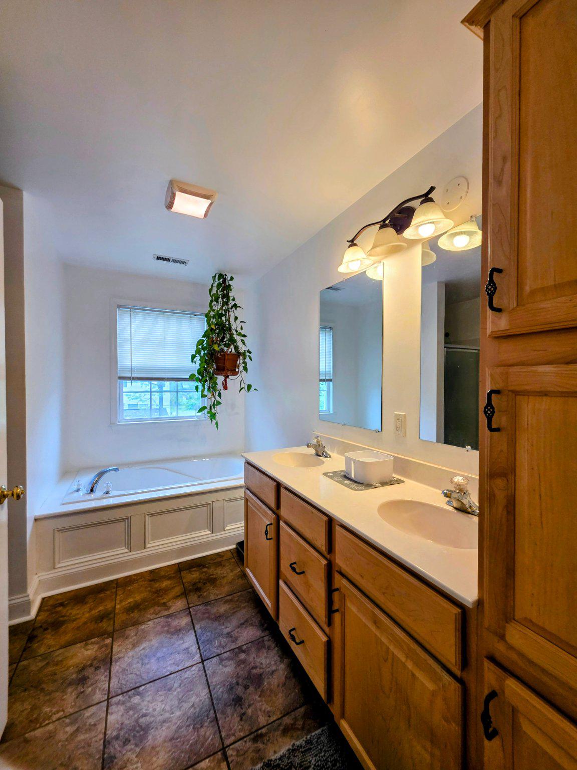 NORTH CHESAPEAKE BEACH - Residential