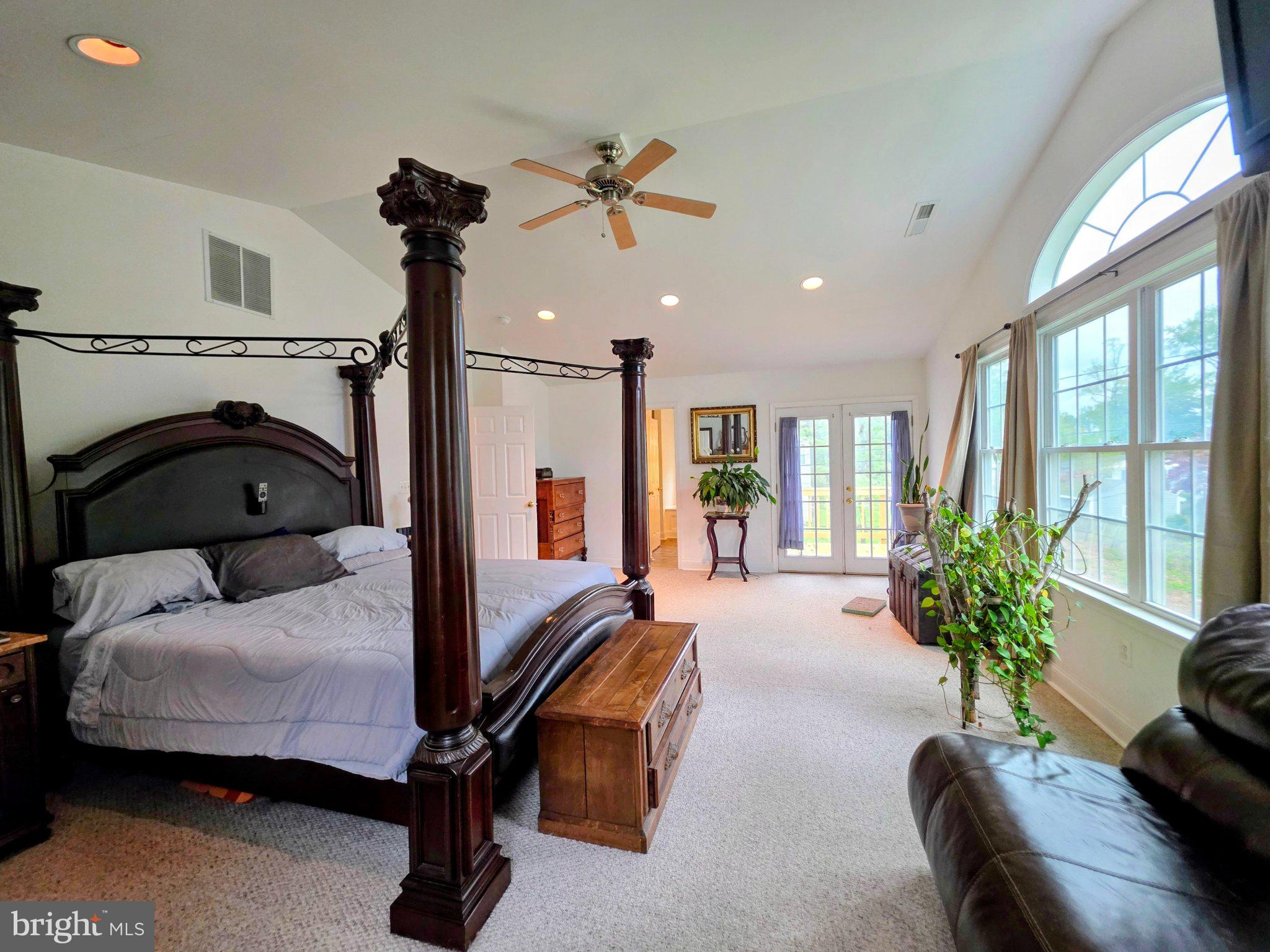 NORTH CHESAPEAKE BEACH - Residential