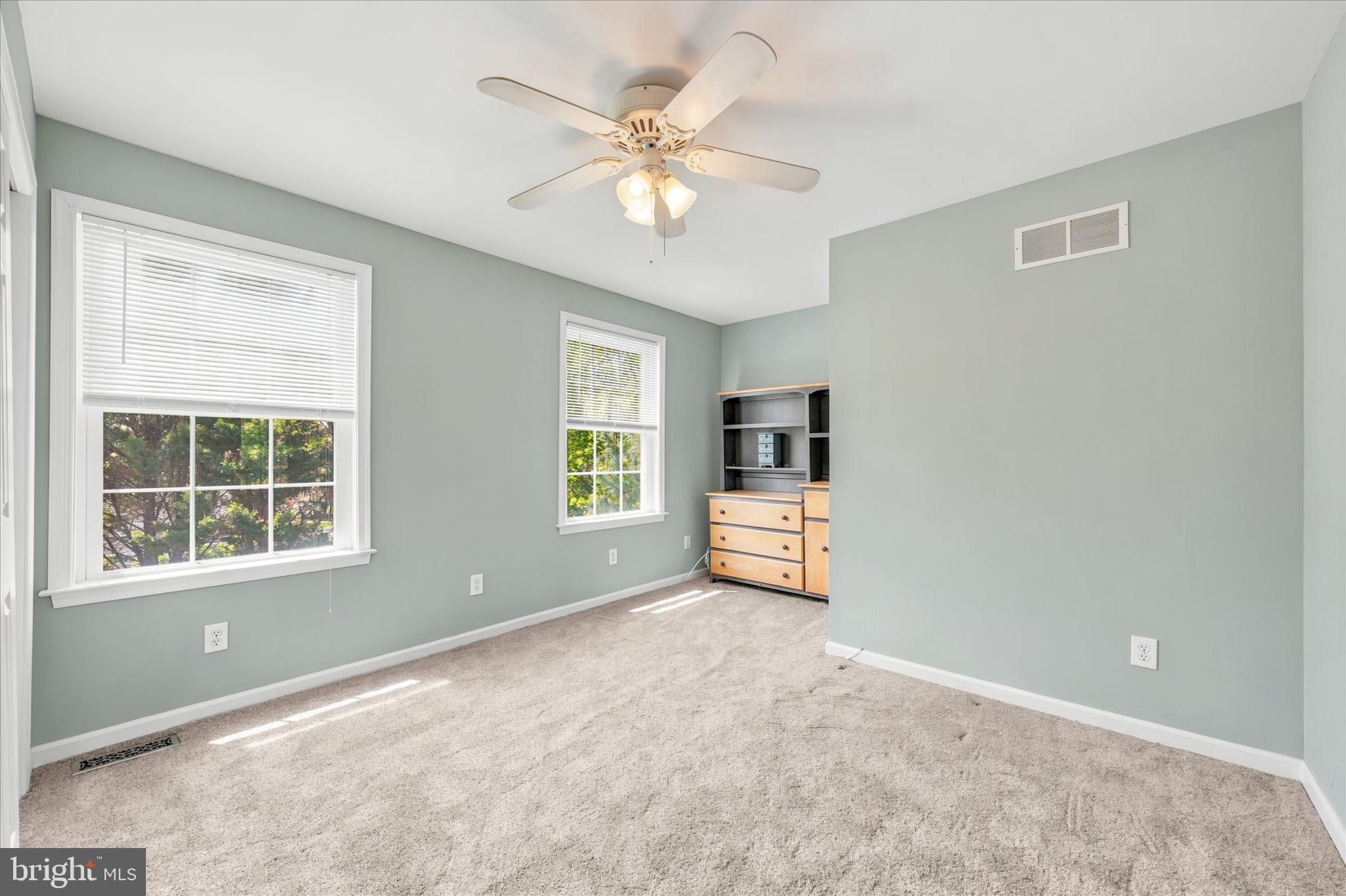 MENDENHALL AT TWIN - Residential