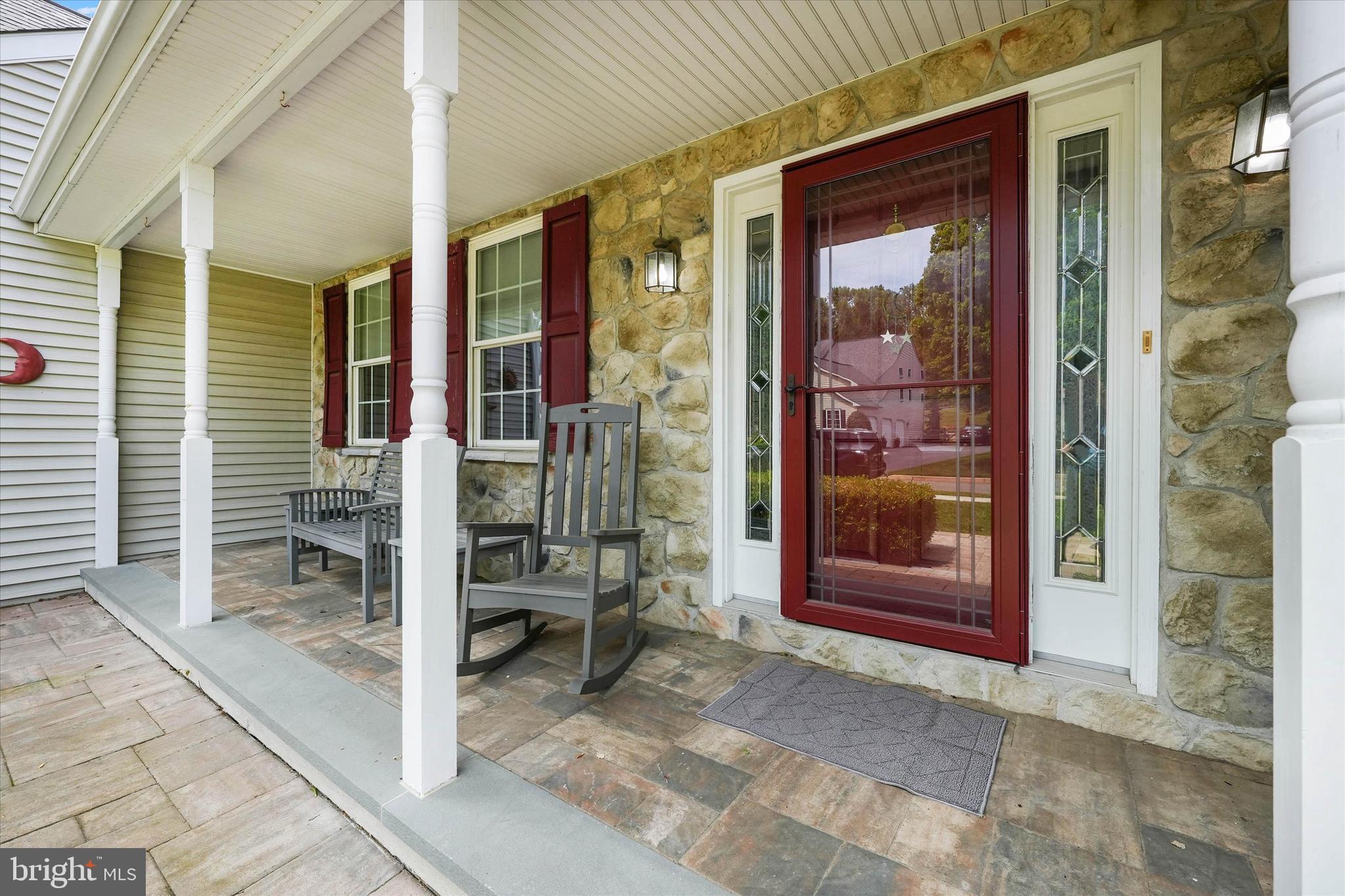 MENDENHALL AT TWIN - Residential