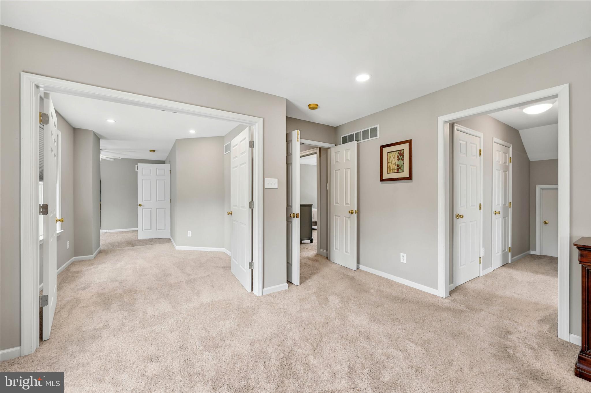 MENDENHALL AT TWIN - Residential