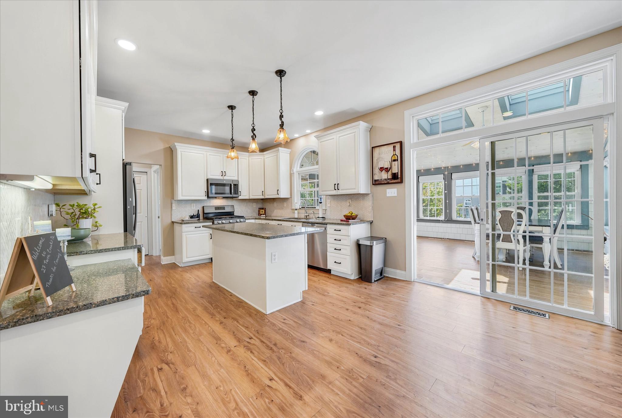 MENDENHALL AT TWIN - Residential