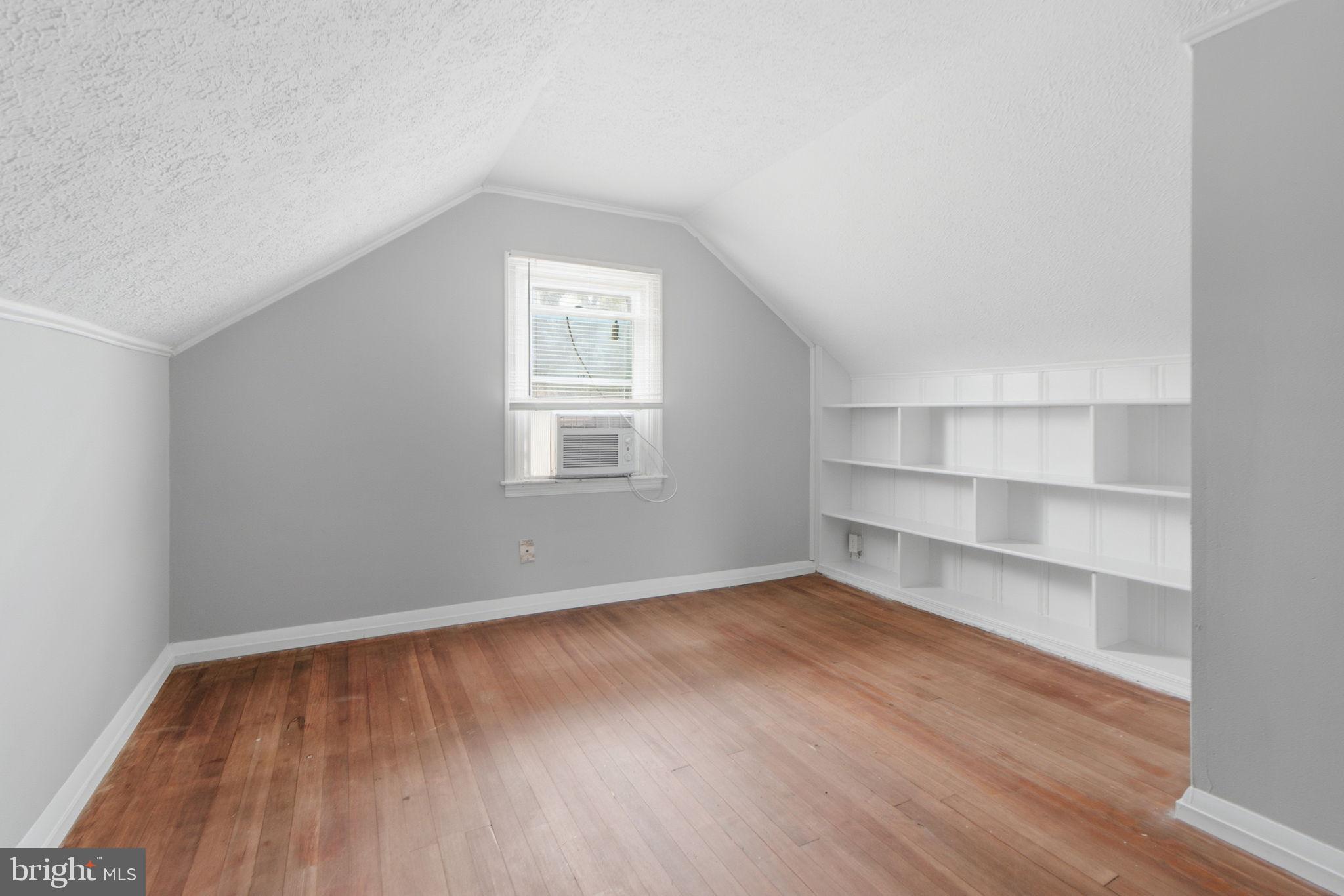 WINDSOR TERRACE - Residential