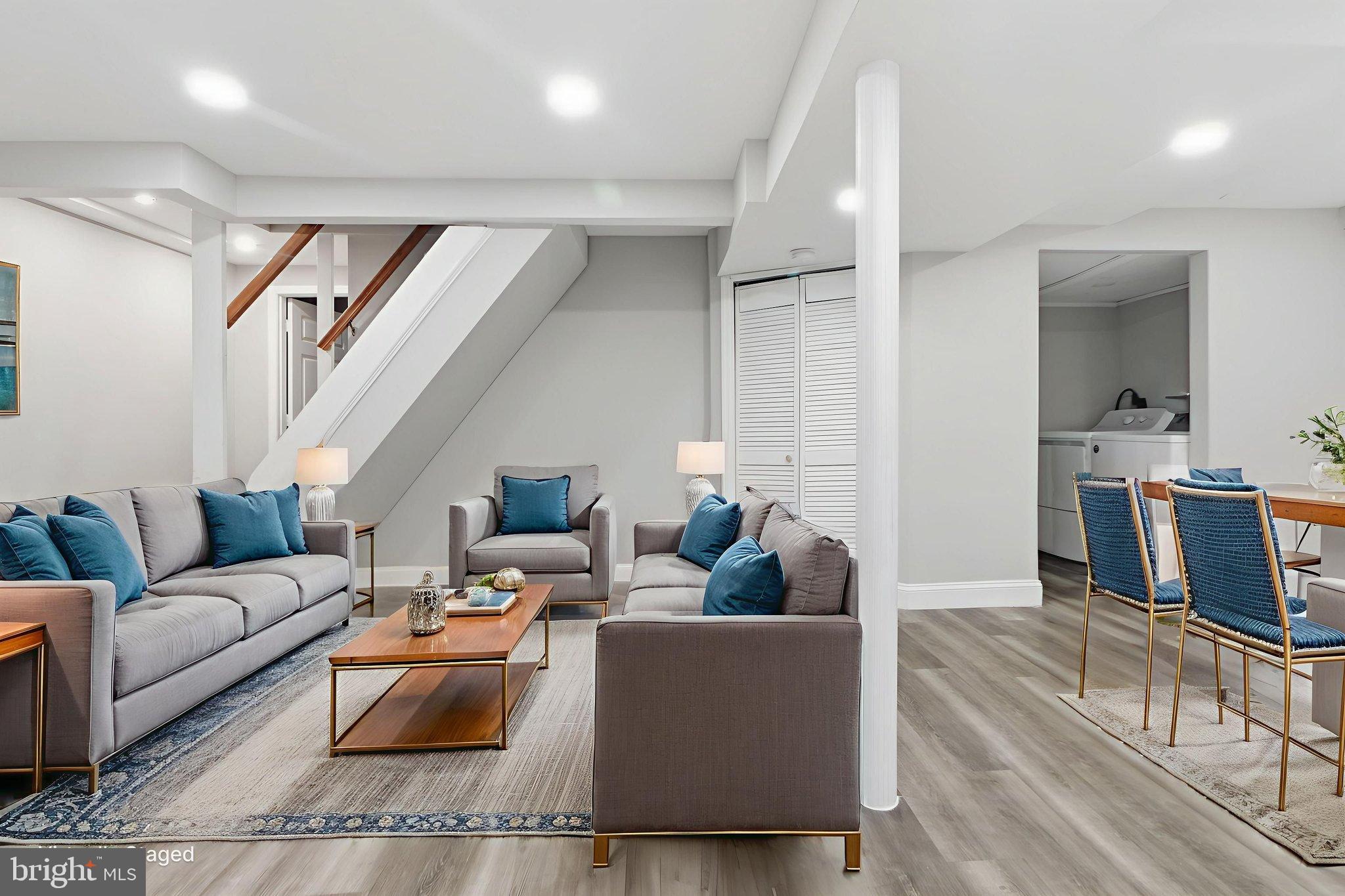 WINDSOR TERRACE - Residential