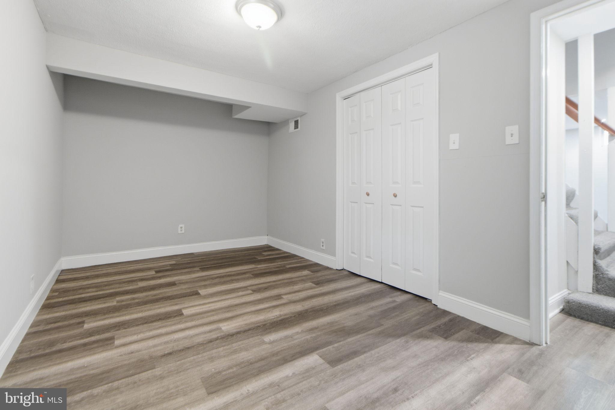 WINDSOR TERRACE - Residential