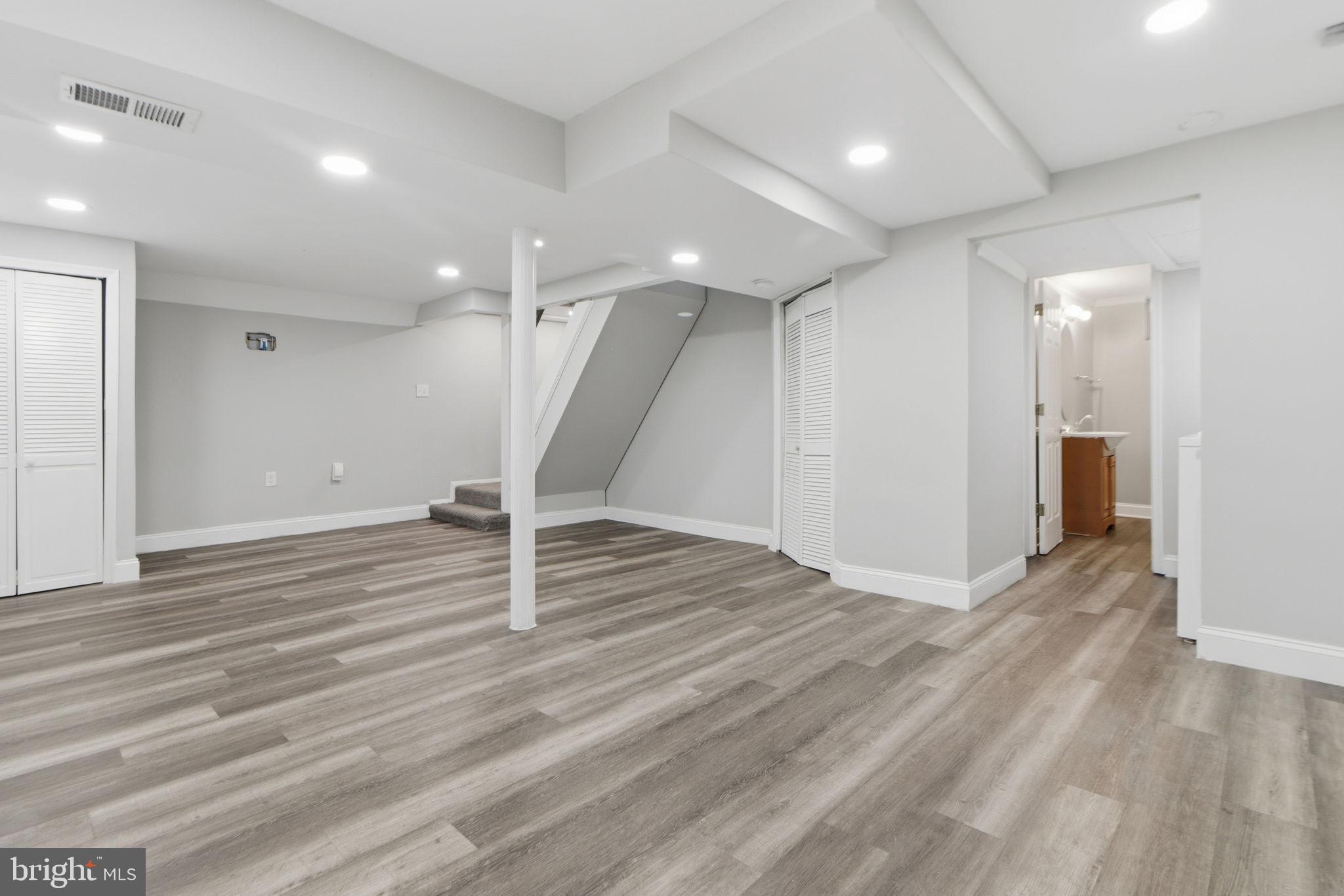 WINDSOR TERRACE - Residential