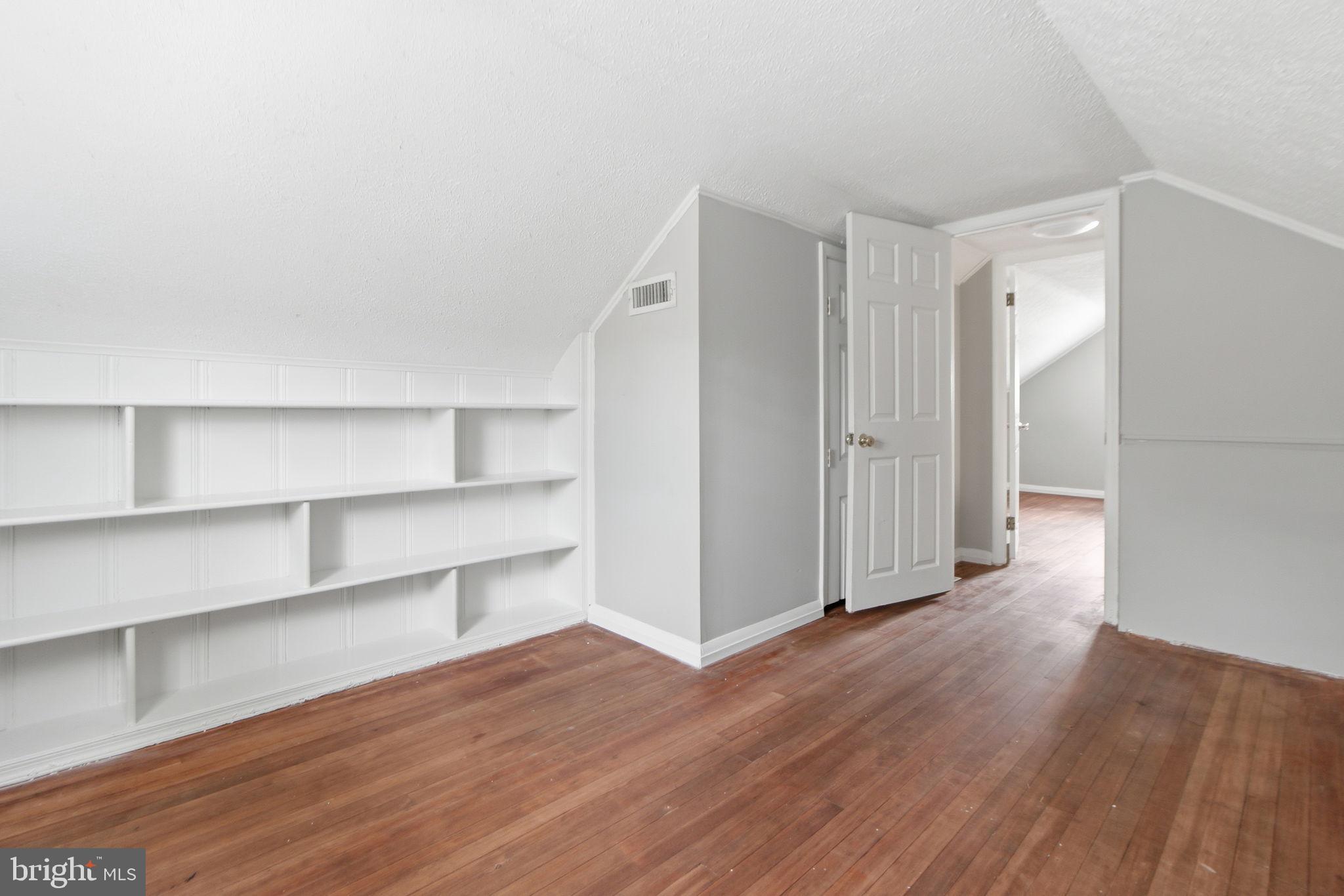 WINDSOR TERRACE - Residential