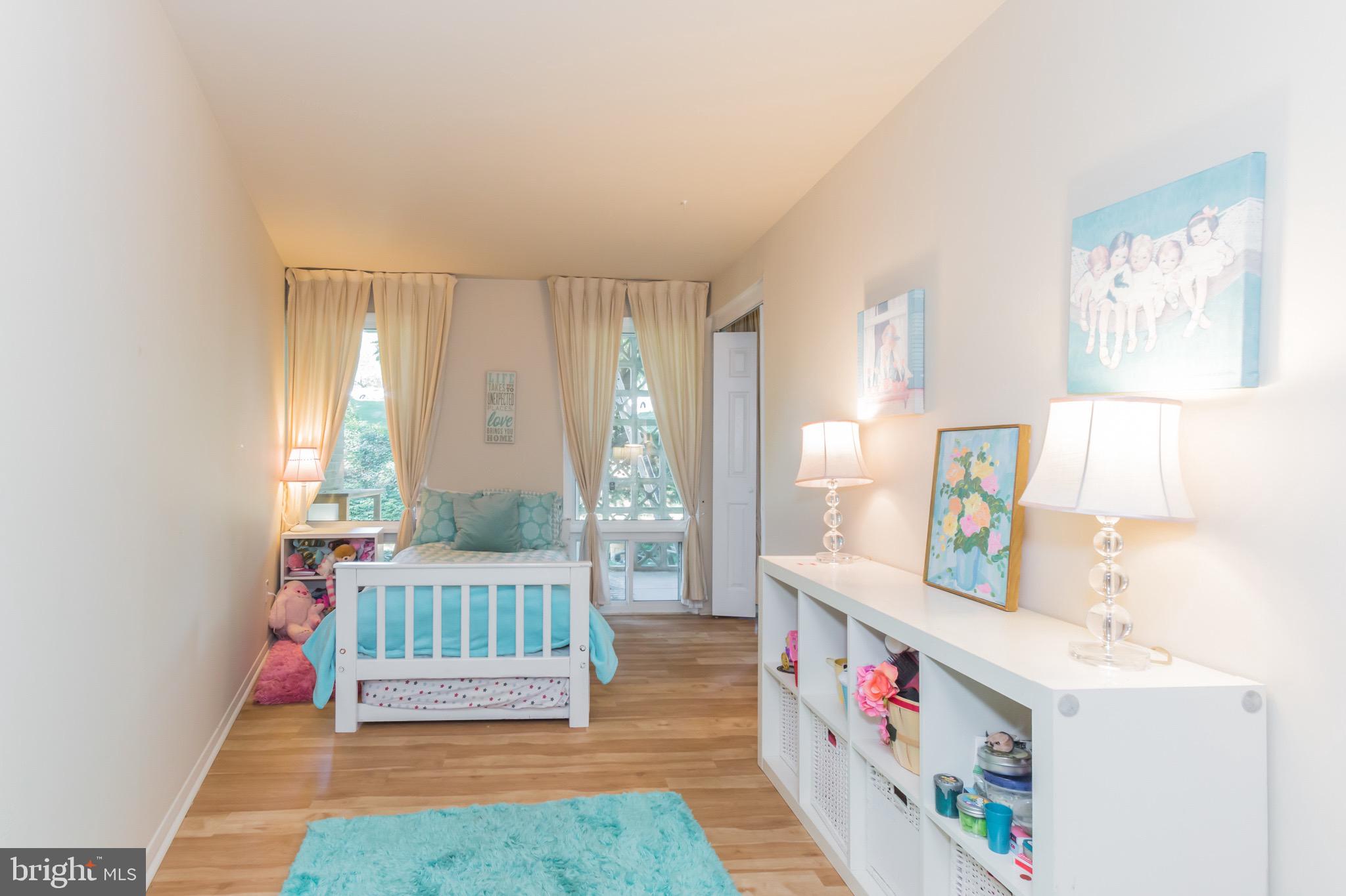 SPRING LAKE - Residential Lease