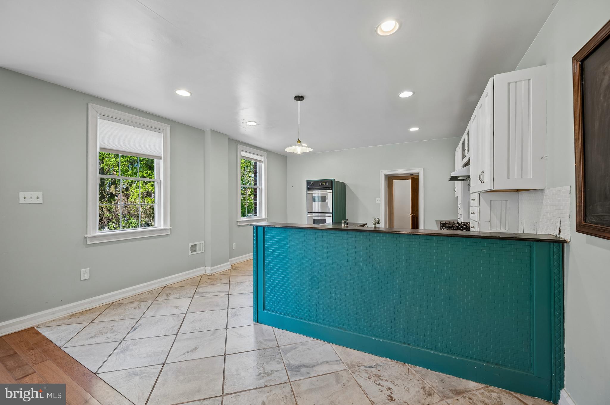 GERMANTOWN - Residential