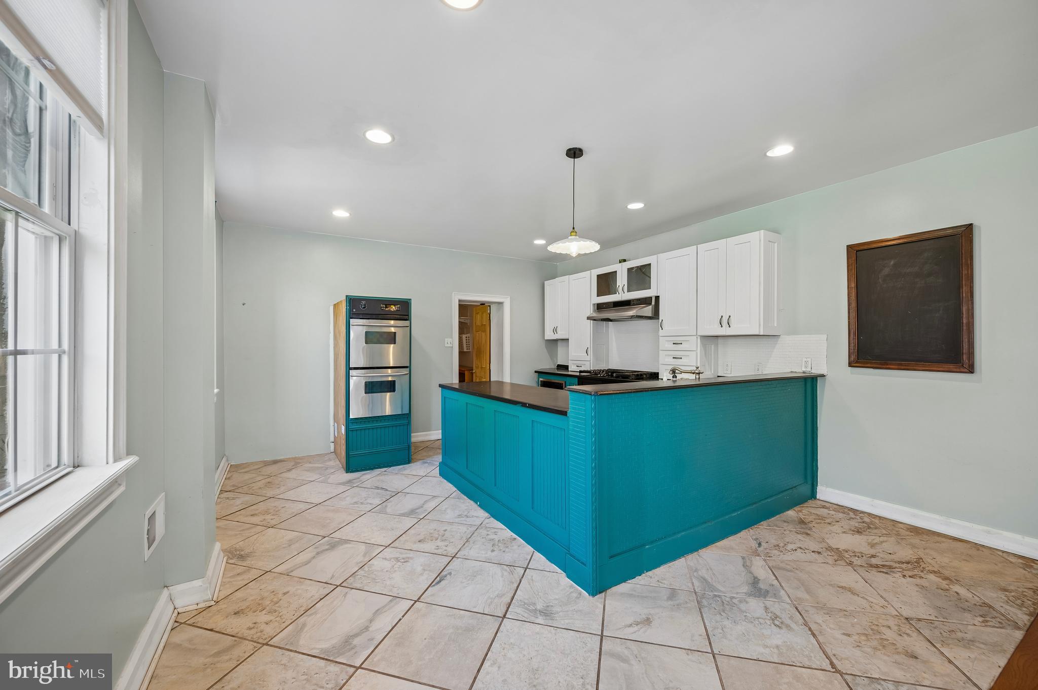 GERMANTOWN - Residential