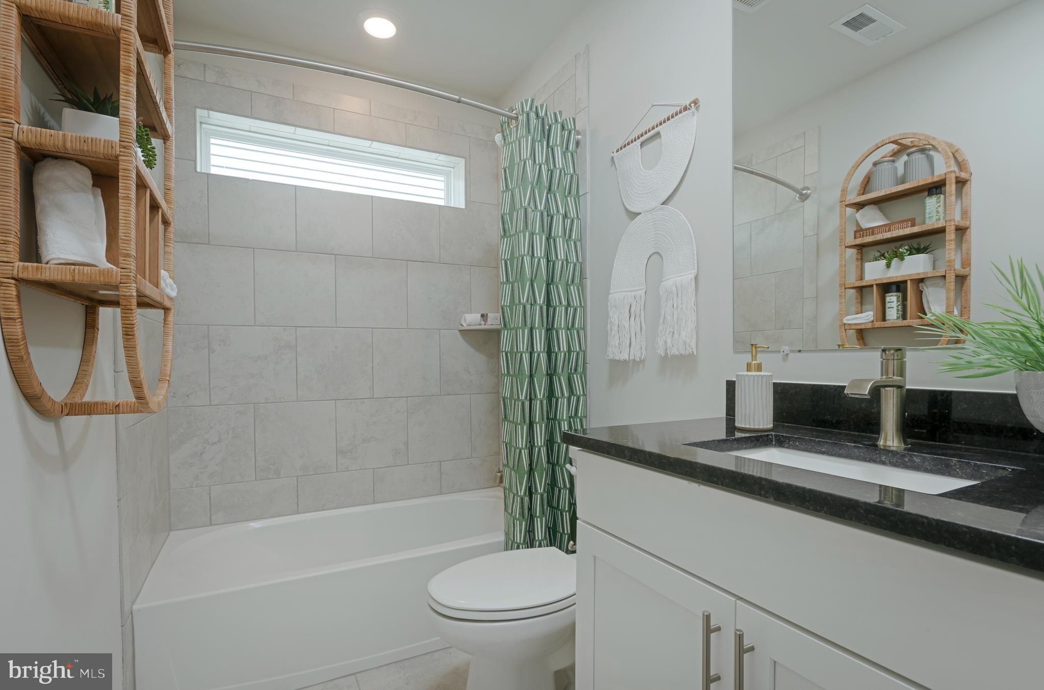 TANYARD SHORES - Residential