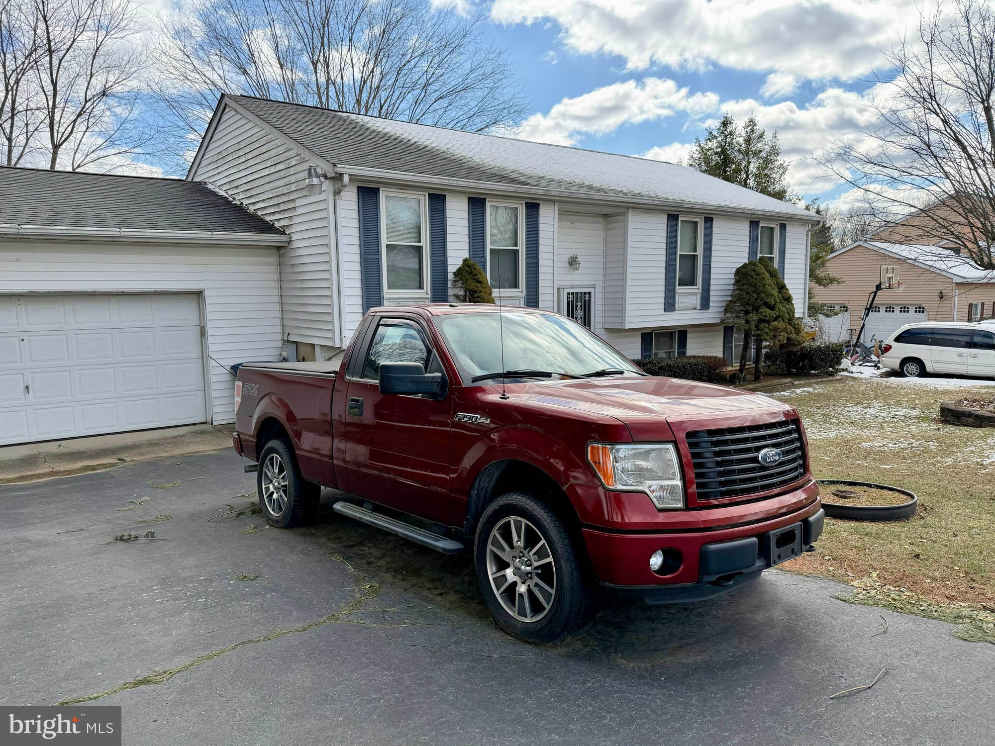 ROYAL EXCHANGE - Residential