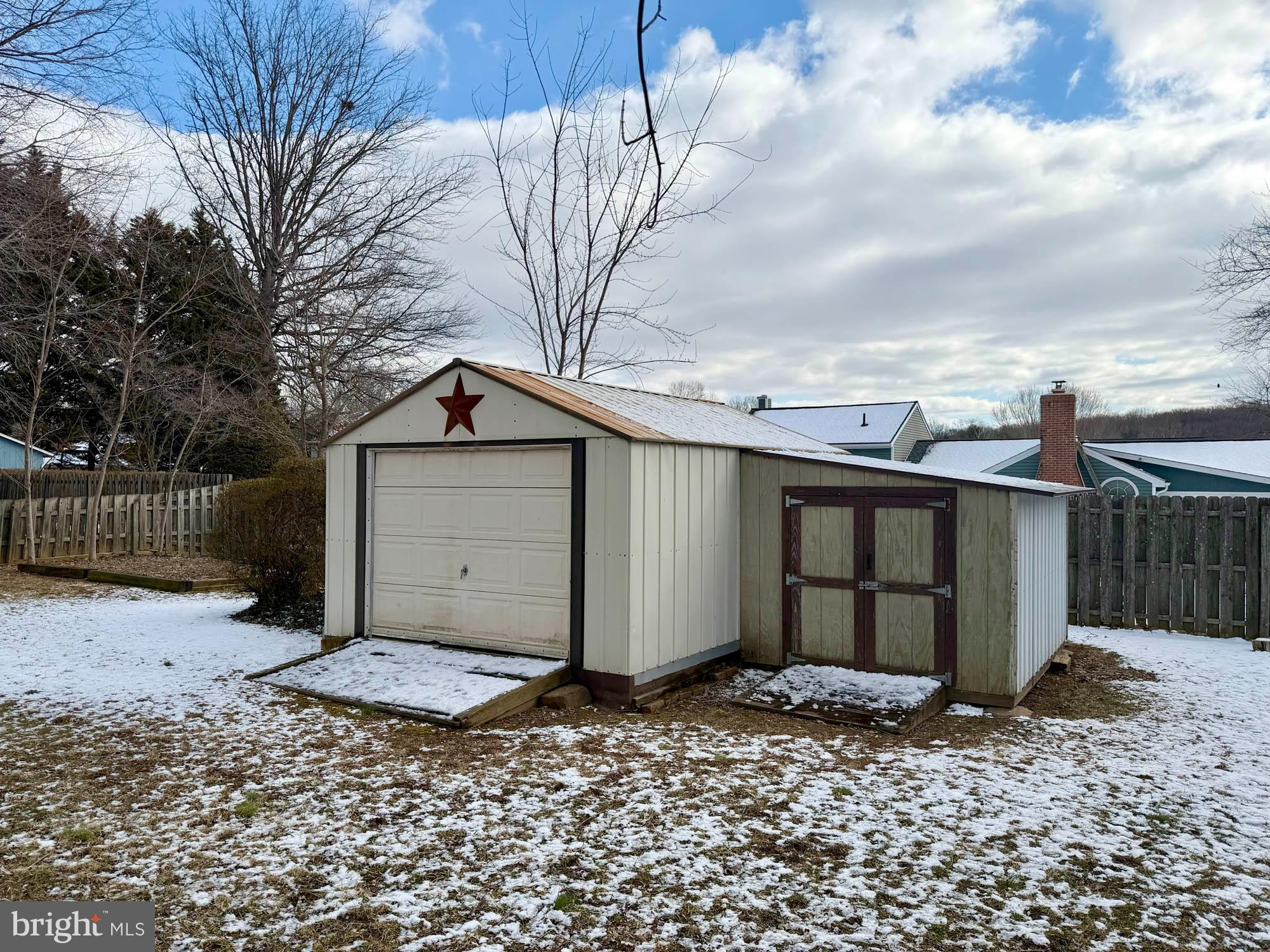 ROYAL EXCHANGE - Residential