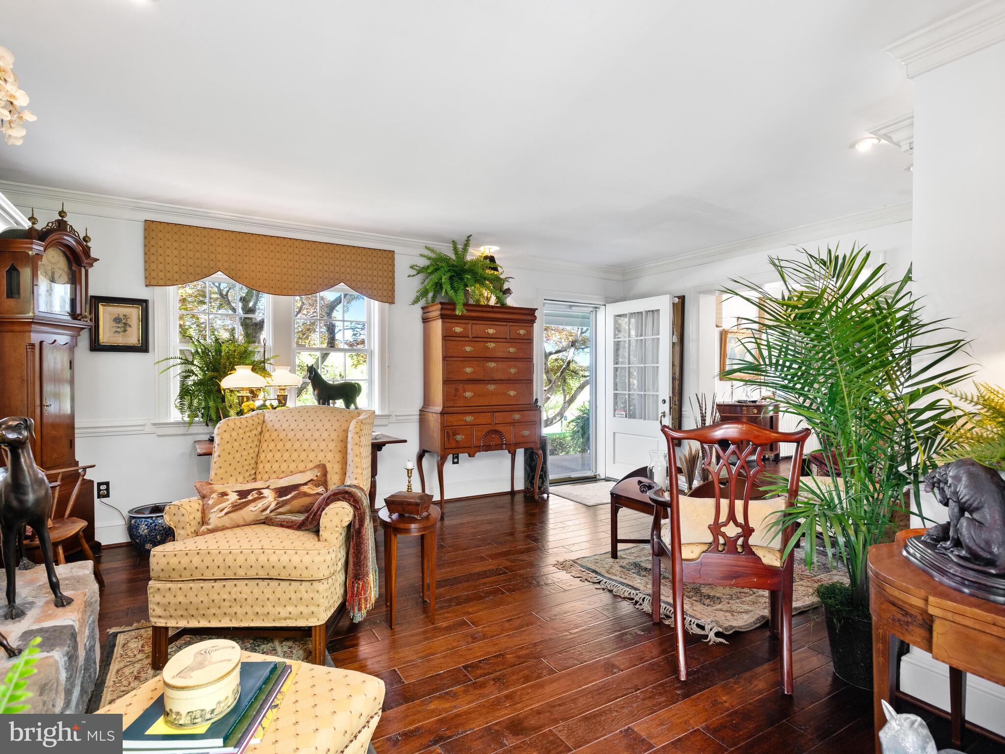 HAMORTON VILLAGE - Residential