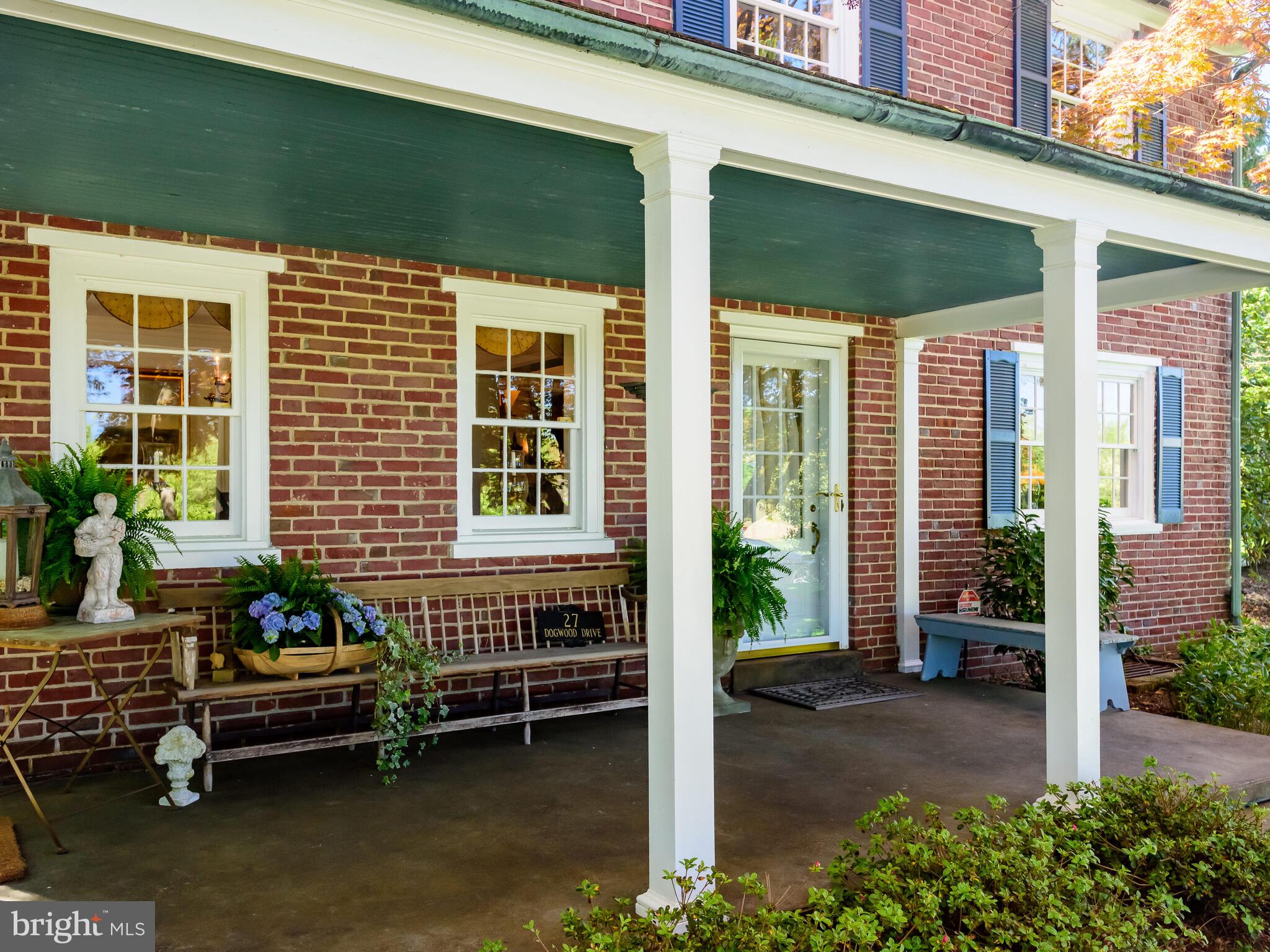 HAMORTON VILLAGE - Residential