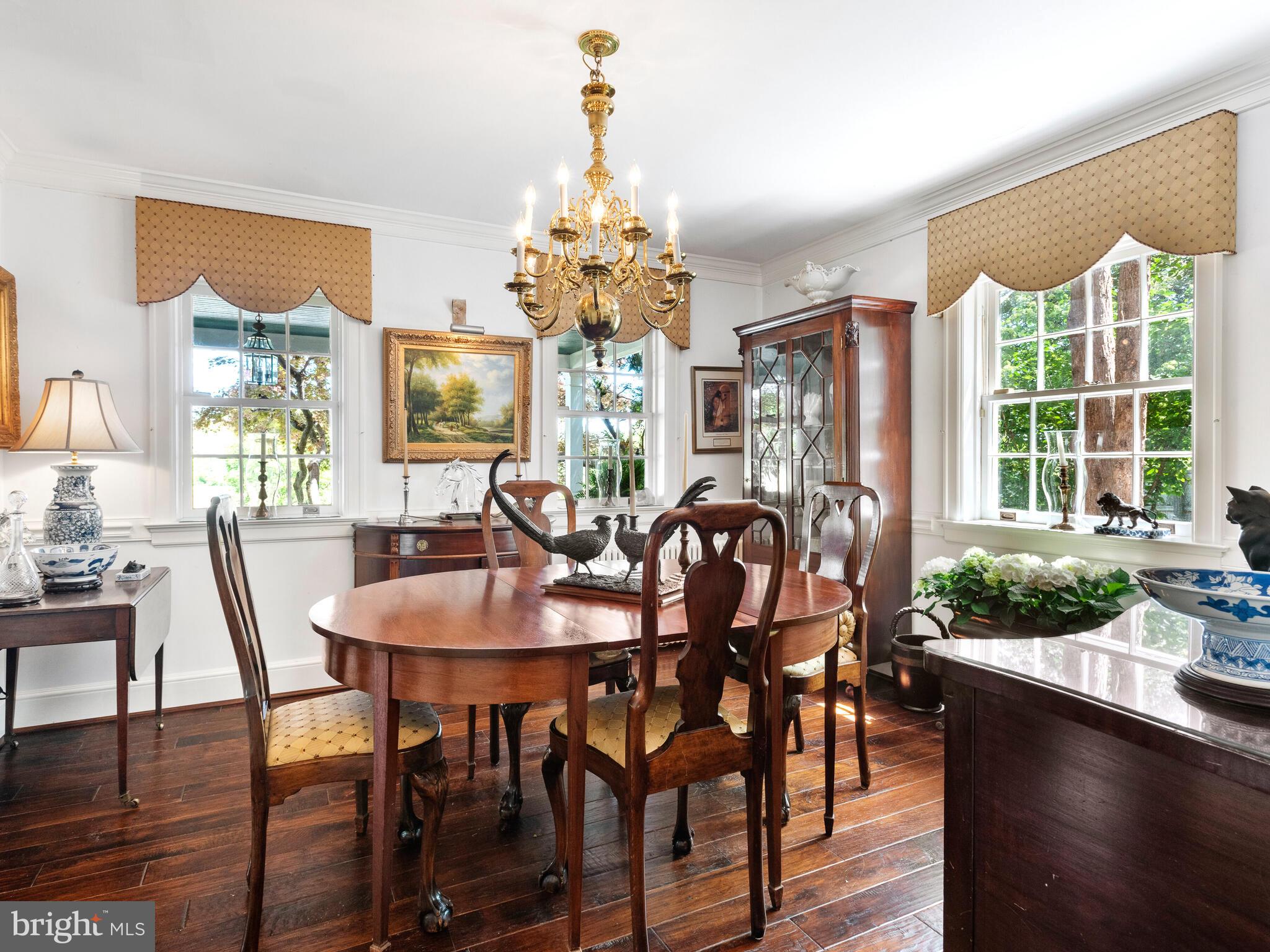 HAMORTON VILLAGE - Residential