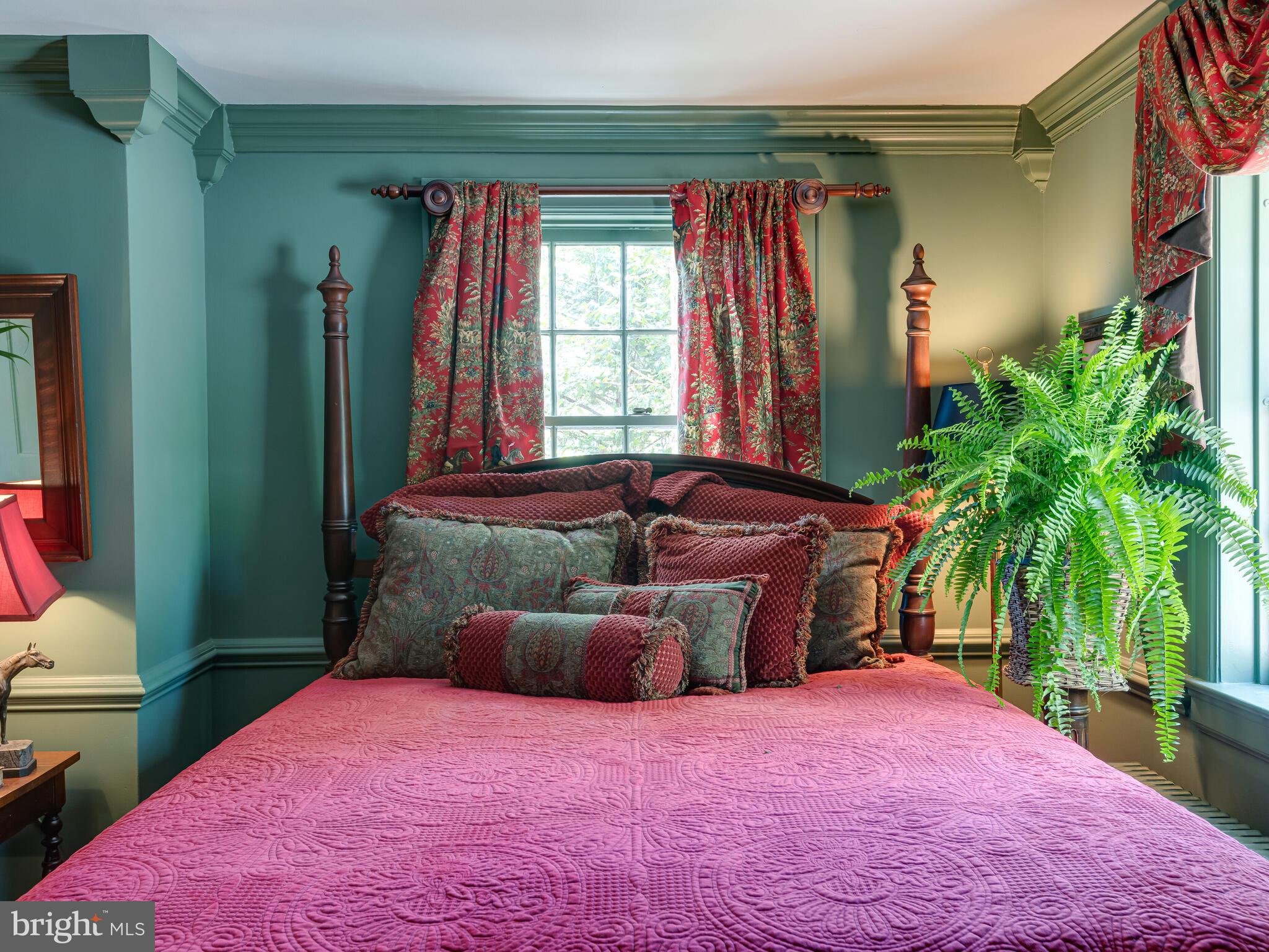 HAMORTON VILLAGE - Residential