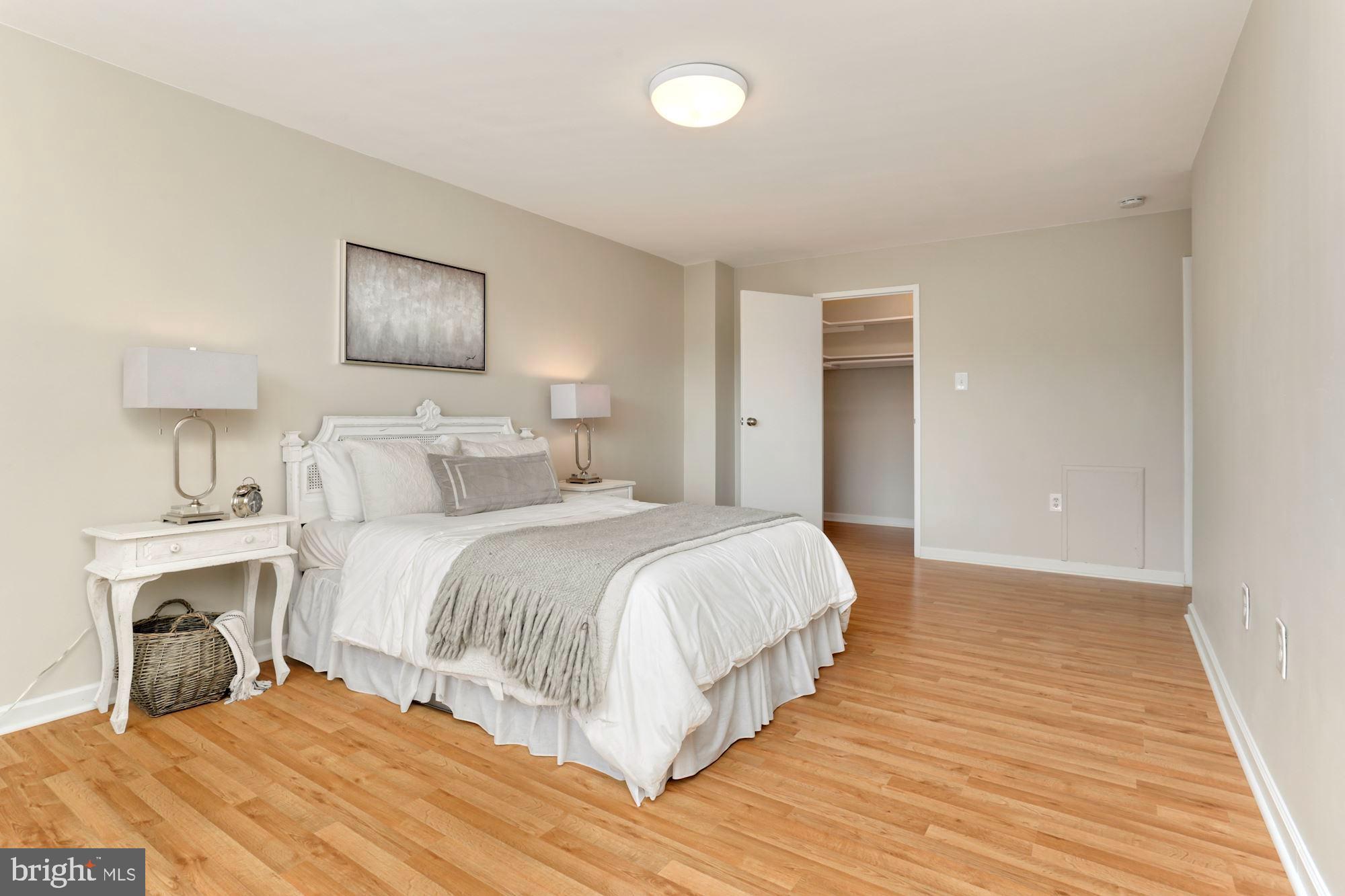 GROSVENOR PARK - Residential Lease