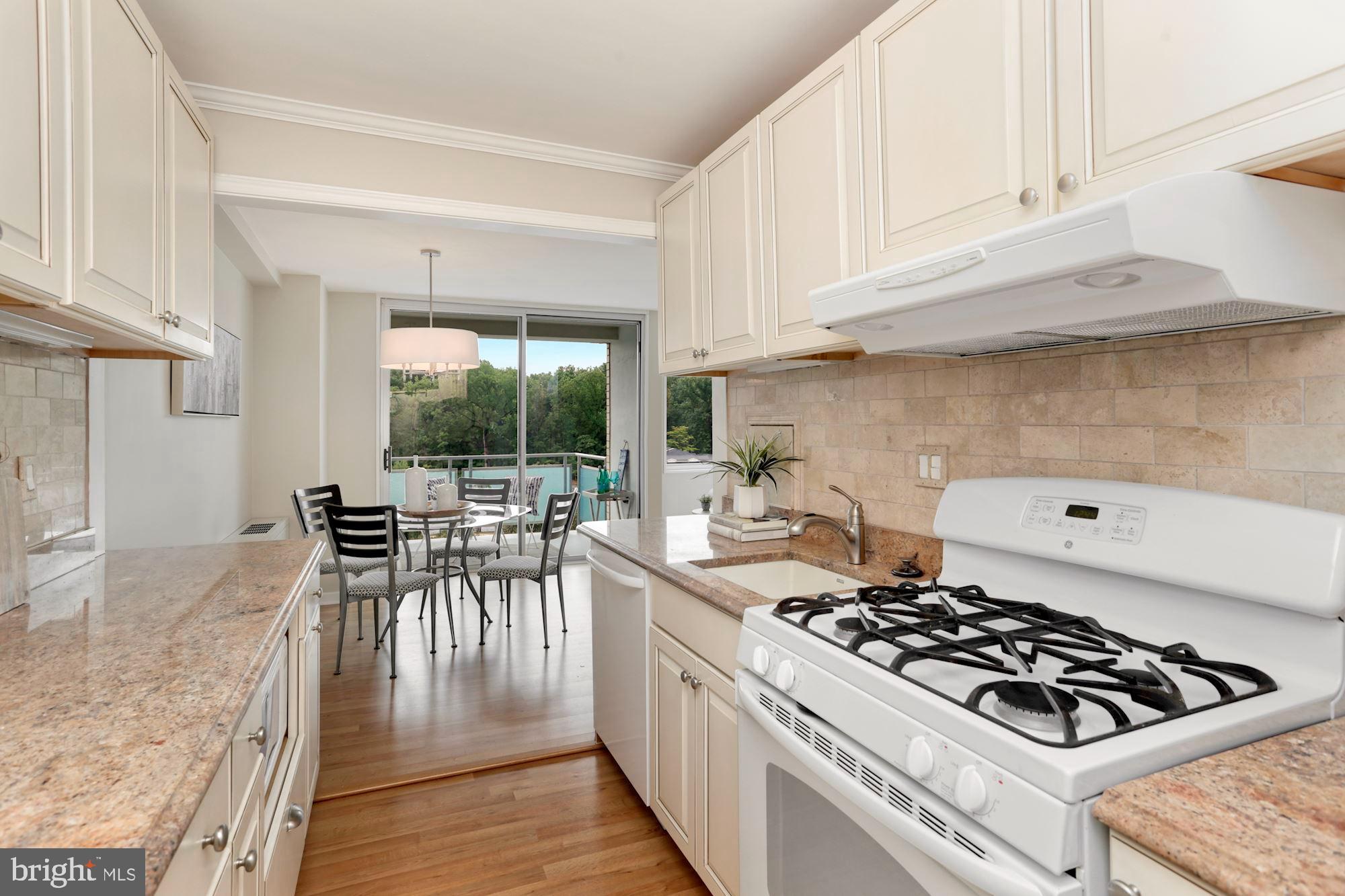 GROSVENOR PARK - Residential Lease